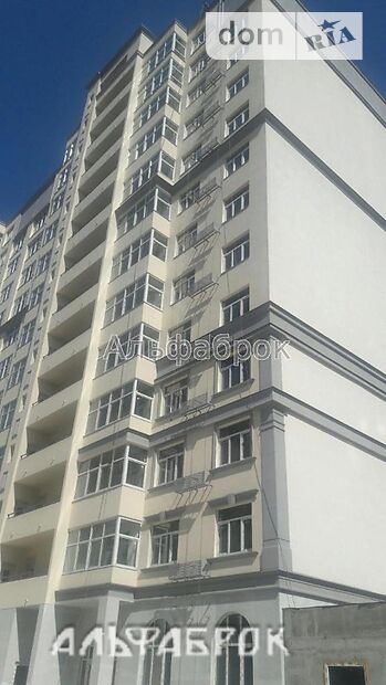 Продажа трехкомнатной квартиры в Киеве, на ул. Строителей 30, район Новая Дарница фото 1 Продажа трехкомнатной квартиры в Киеве, на ул. Строителей 30, район Новая Дарница фото 1