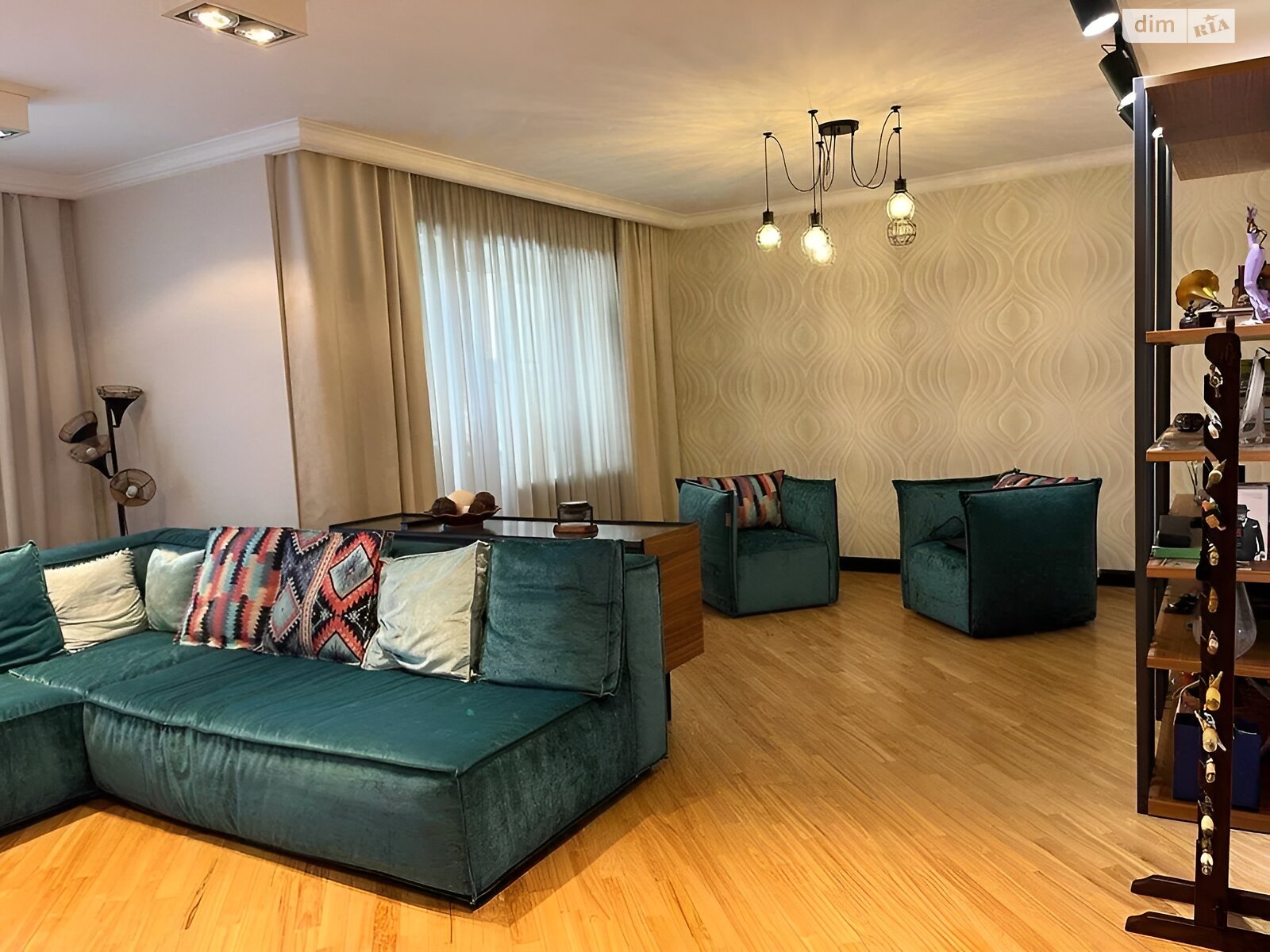 Продаж трикімнатної квартири в Києві, на вул. Тростянецька 49, район Нова Дарниця фото 1 Продаж трикімнатної квартири в Києві, на вул. Тростянецька 49, район Нова Дарниця фото 1
