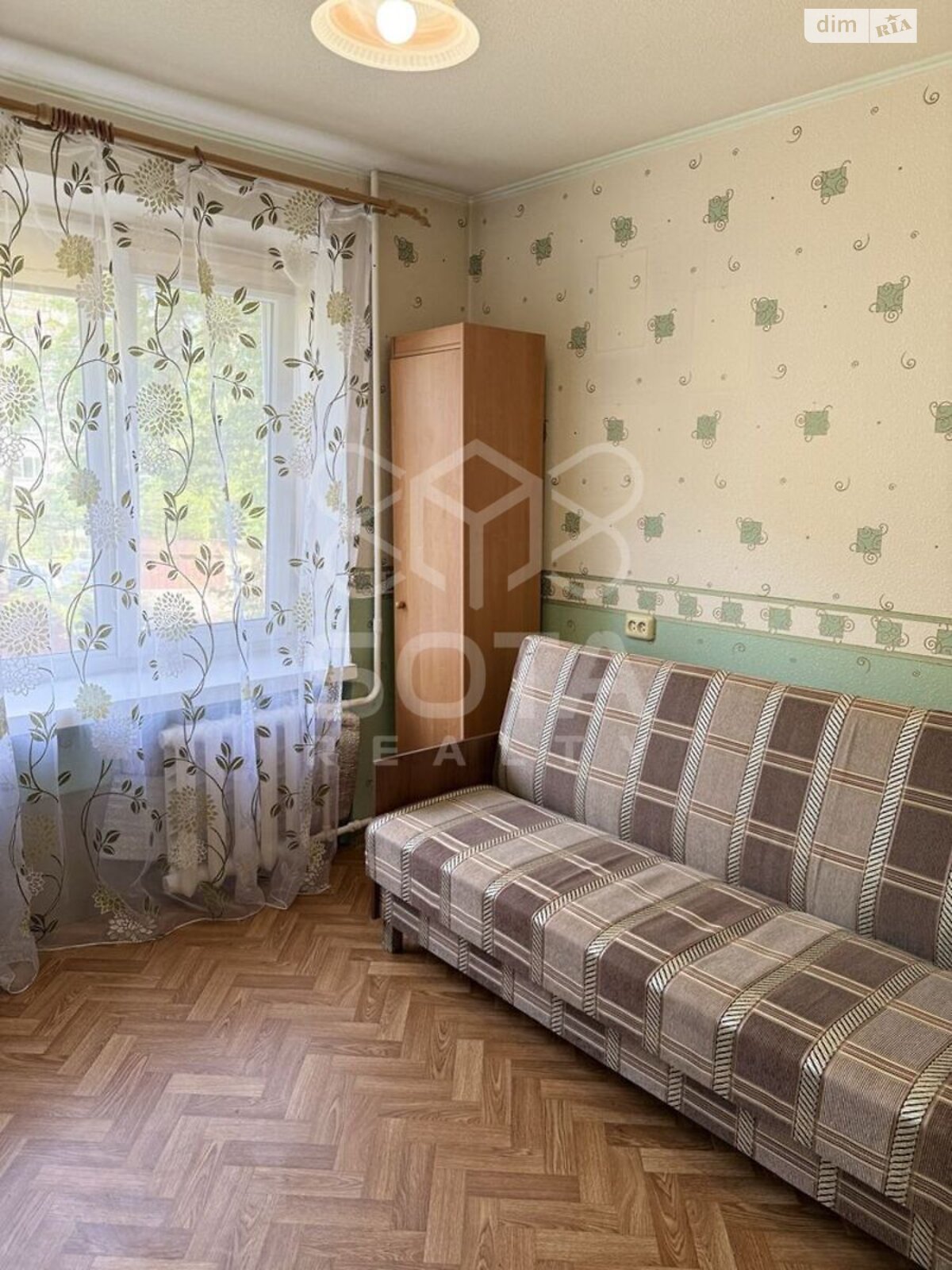 Продаж трикімнатної квартири в Києві, на вул. Тростянецька 97, район Нова Дарниця фото 1 Продаж трикімнатної квартири в Києві, на вул. Тростянецька 97, район Нова Дарниця фото 1