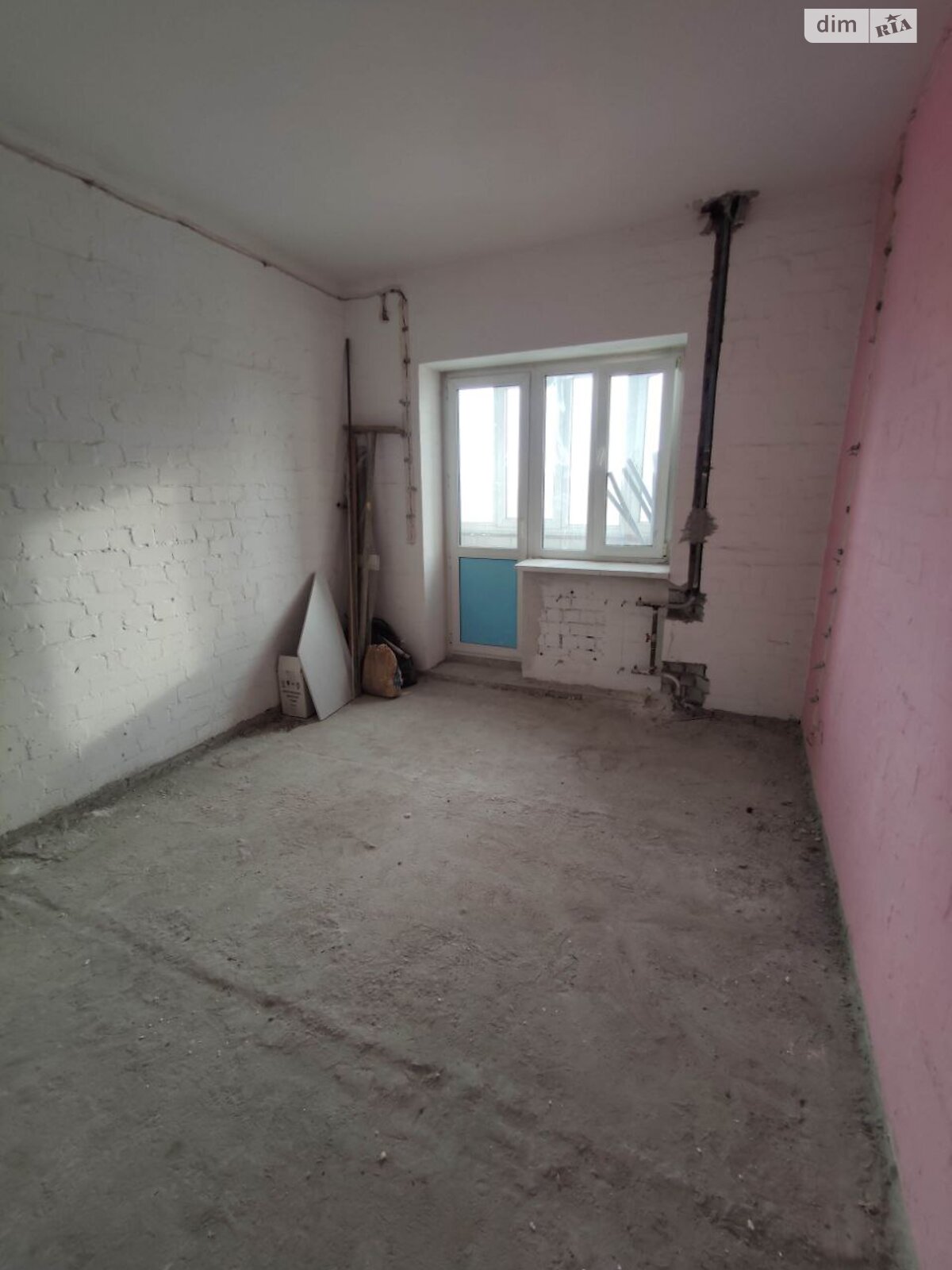 Продажа трехкомнатной квартиры в Киеве, на ул. Тростянецкая 49, район Новая Дарница фото 1 Продажа трехкомнатной квартиры в Киеве, на ул. Тростянецкая 49, район Новая Дарница фото 1