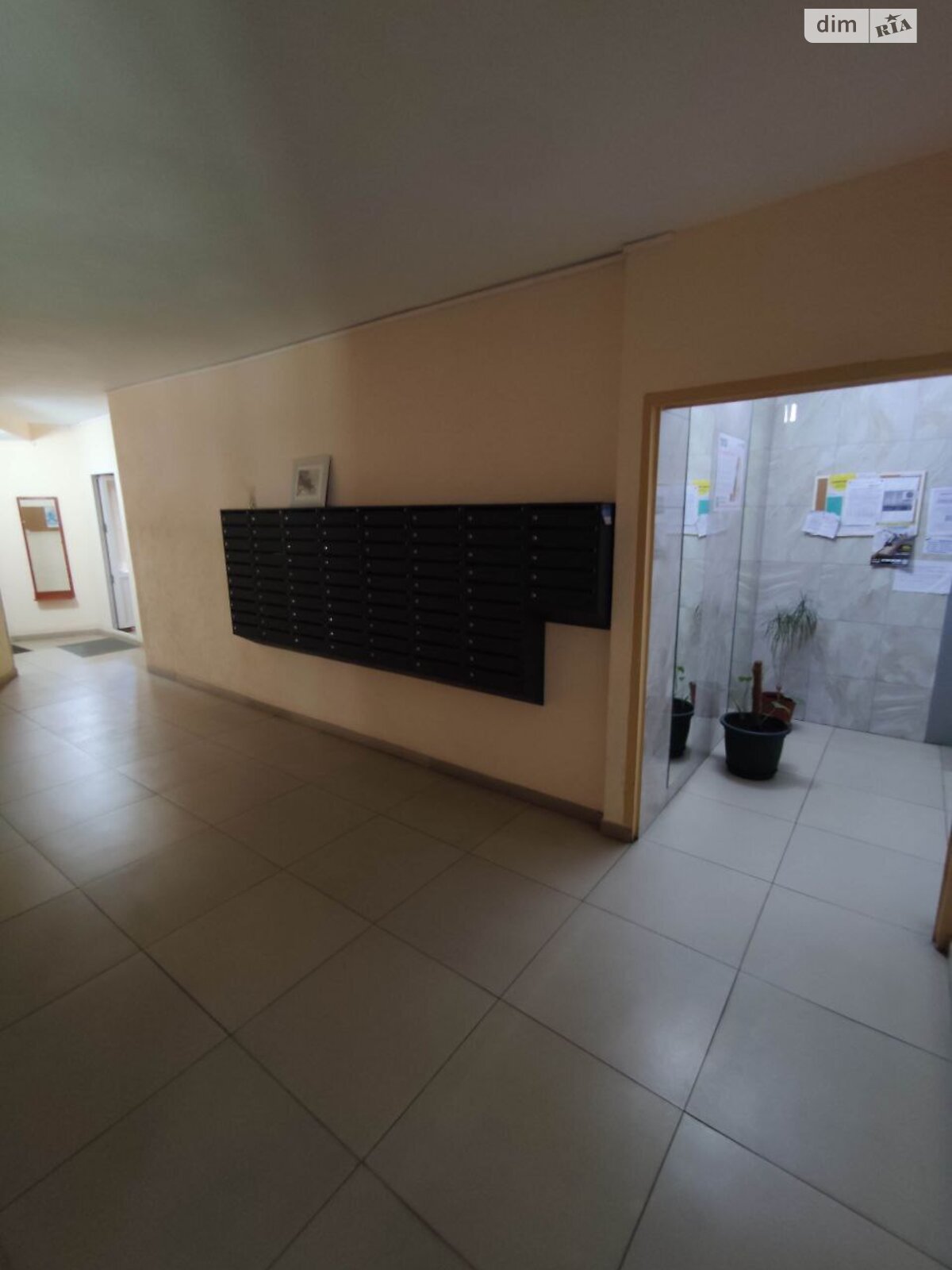 Продажа трехкомнатной квартиры в Киеве, на ул. Тростянецкая 49, район Новая Дарница фото 1 Продажа трехкомнатной квартиры в Киеве, на ул. Тростянецкая 49, район Новая Дарница фото 1
