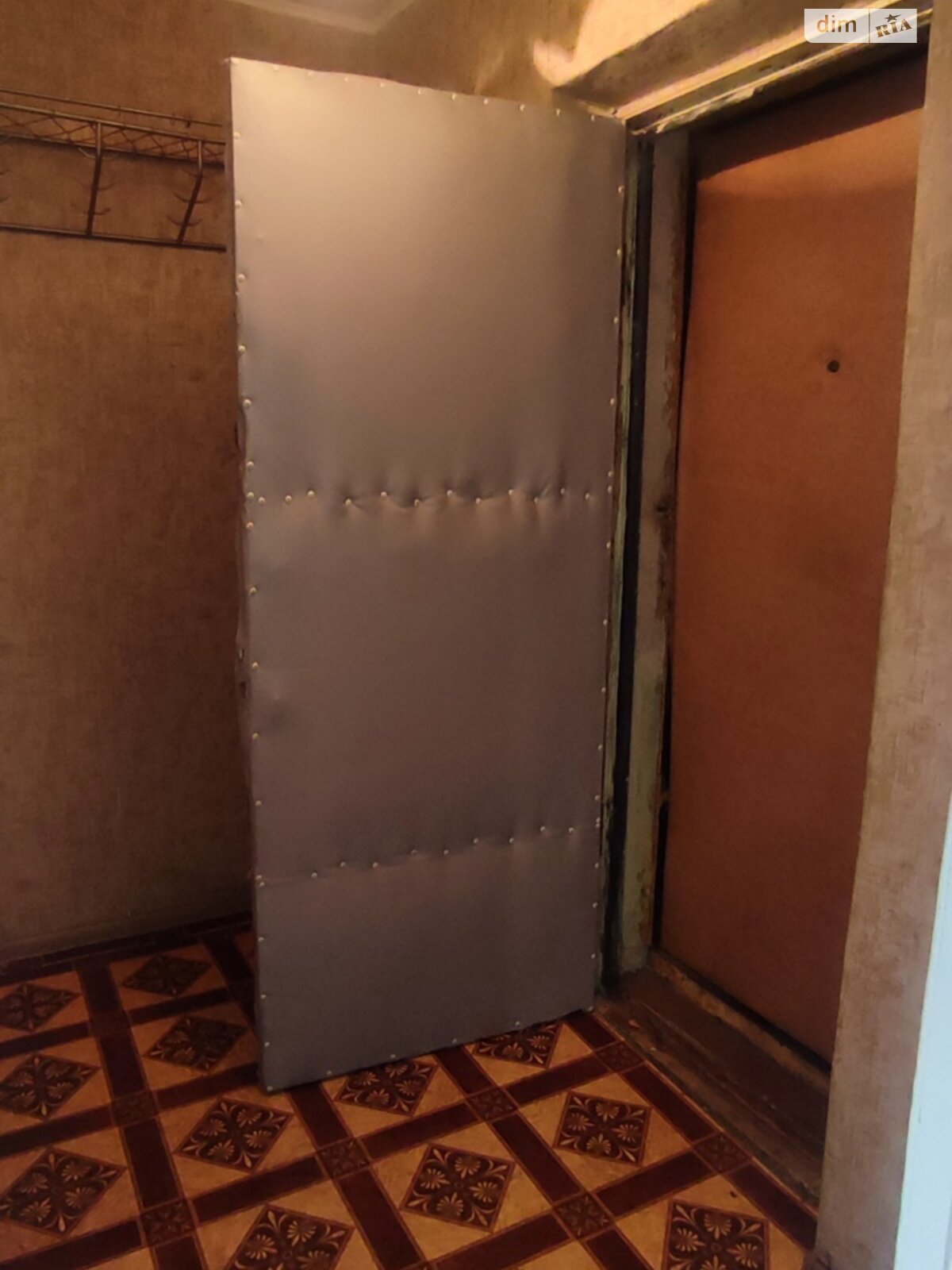 Продажа однокомнатной квартиры в Киеве, на ул. Ялтинская, район Дарницкий фото 1 Продажа однокомнатной квартиры в Киеве, на ул. Ялтинская, район Дарницкий фото 1