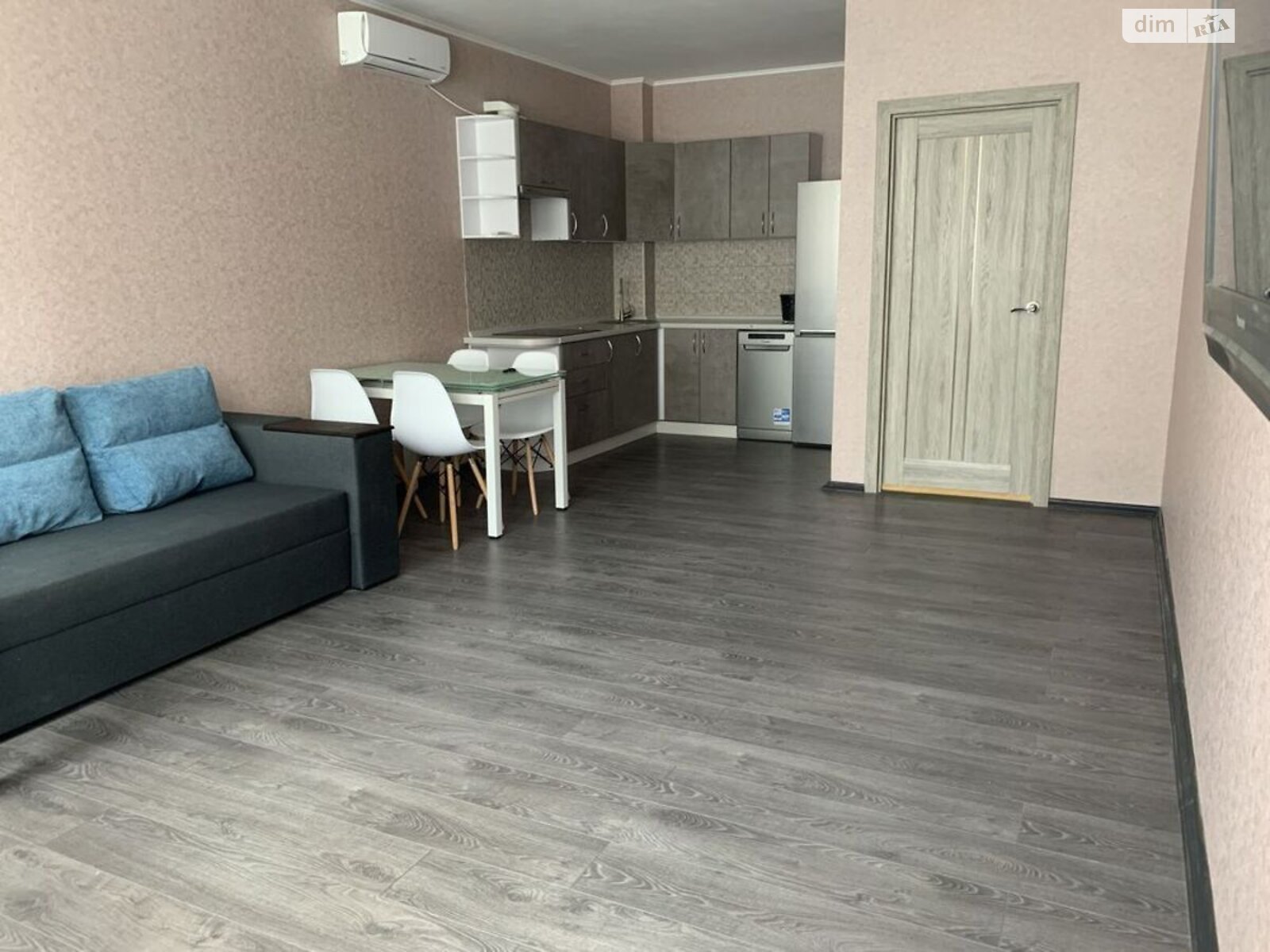 Продажа двухкомнатной квартиры в Киеве, на ул. Клавдиевская 40Г, район Новобеличи фото 1 Продажа двухкомнатной квартиры в Киеве, на ул. Клавдиевская 40Г, район Новобеличи фото 1