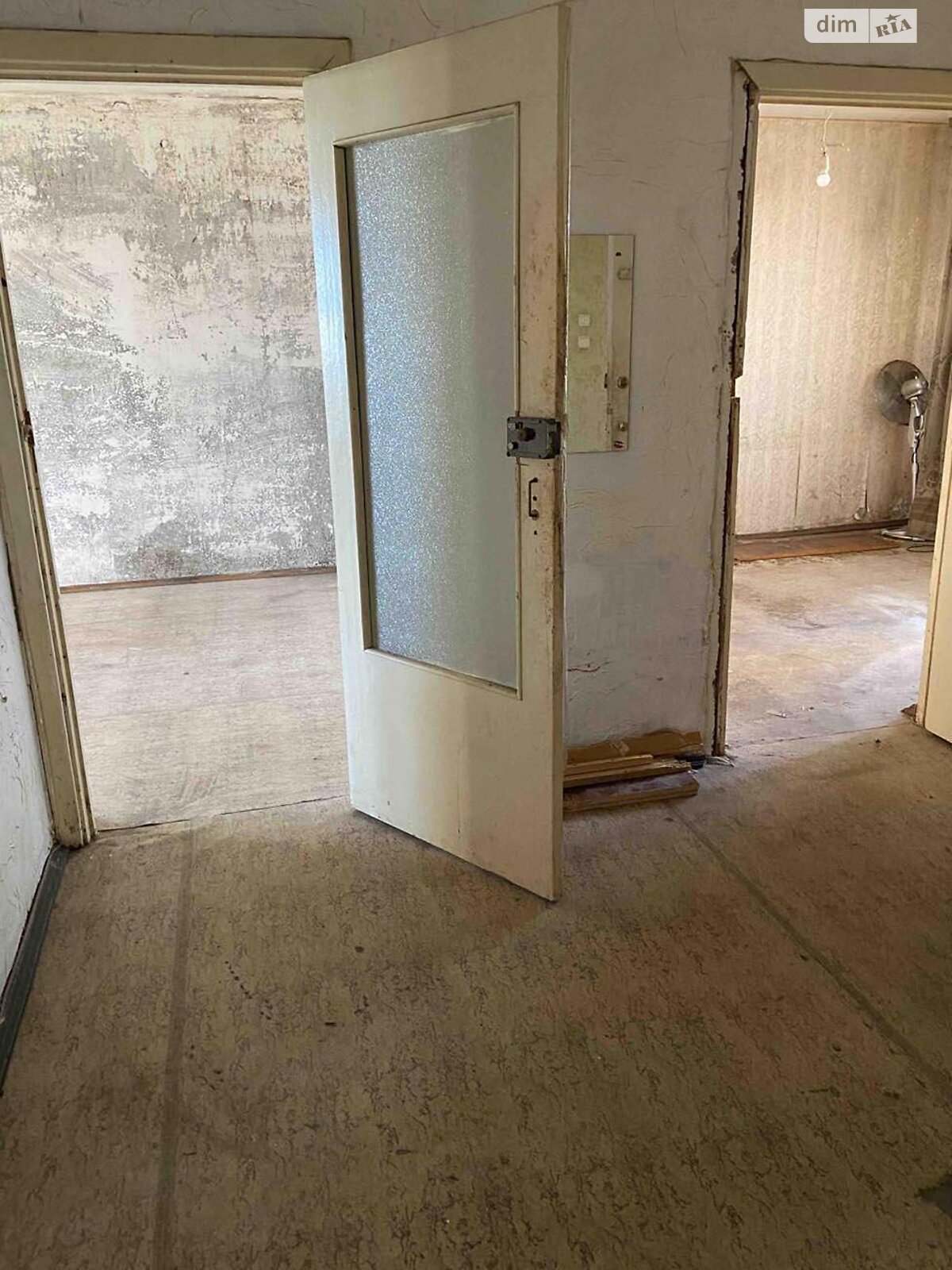 Продажа трехкомнатной квартиры в Киеве, на ул. Клавдиевская 23/15, район Новобеличи фото 1 Продажа трехкомнатной квартиры в Киеве, на ул. Клавдиевская 23/15, район Новобеличи фото 1