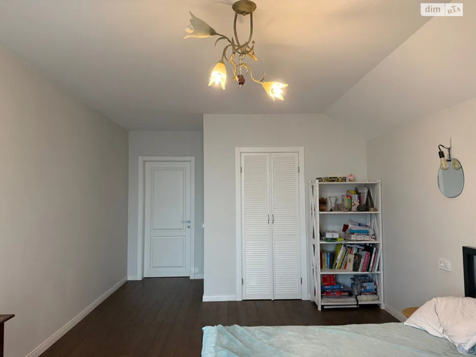 Продажа трехкомнатной квартиры в Киеве, на ул. Клавдиевская 40В, район Новобеличи фото 1