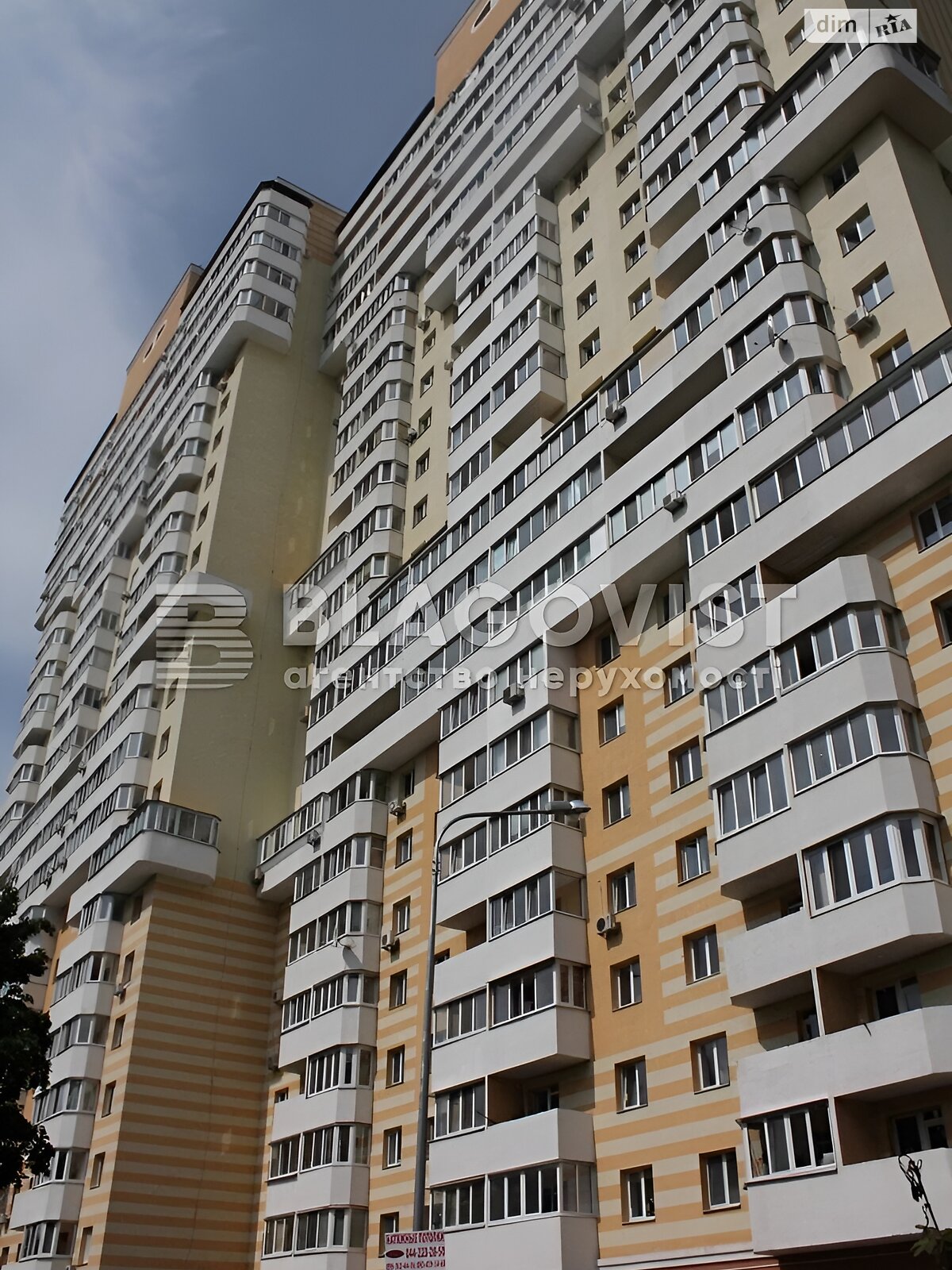 Продаж двокімнатної квартири в Києві, на вул. Олега Мудрака 66, район Новобіличі фото 1 Продаж двокімнатної квартири в Києві, на вул. Олега Мудрака 66, район Новобіличі фото 1