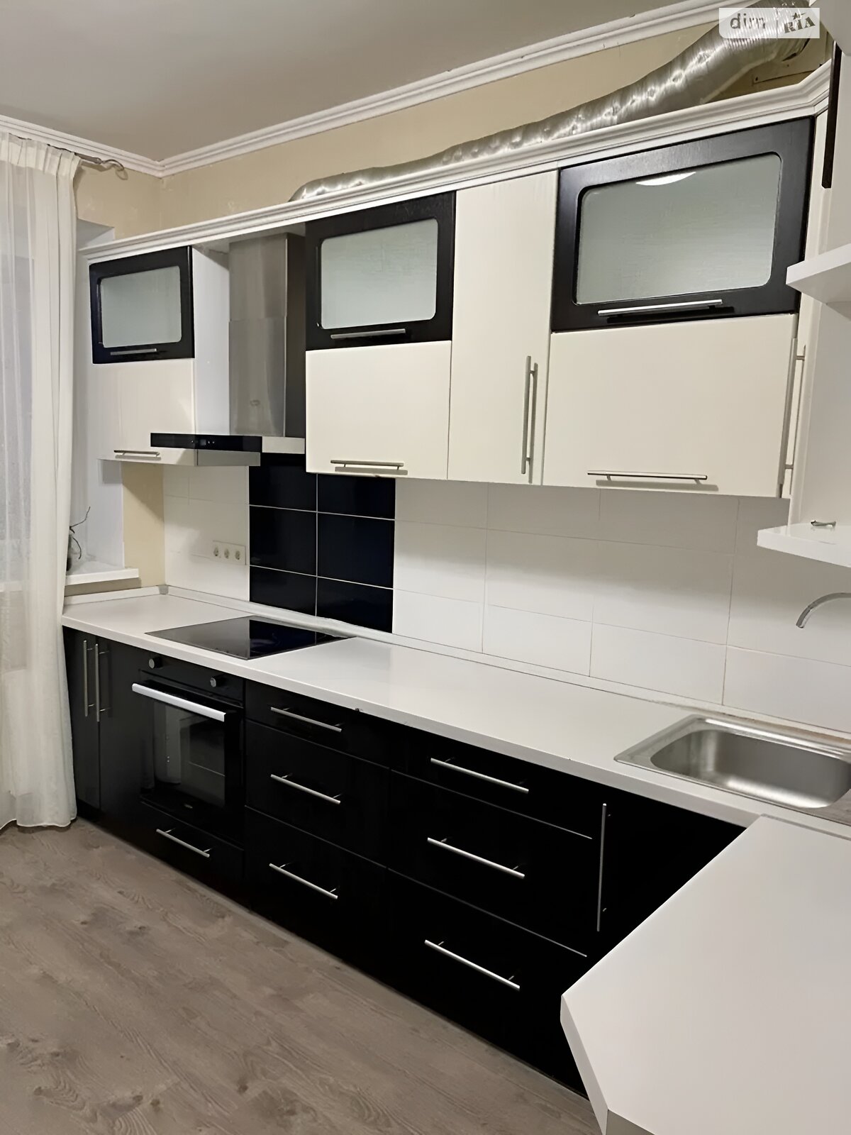 Продаж однокімнатної квартири в Києві, на вул. Олега Мудрака 66, район Новобіличі фото 1 Продаж однокімнатної квартири в Києві, на вул. Олега Мудрака 66, район Новобіличі фото 1