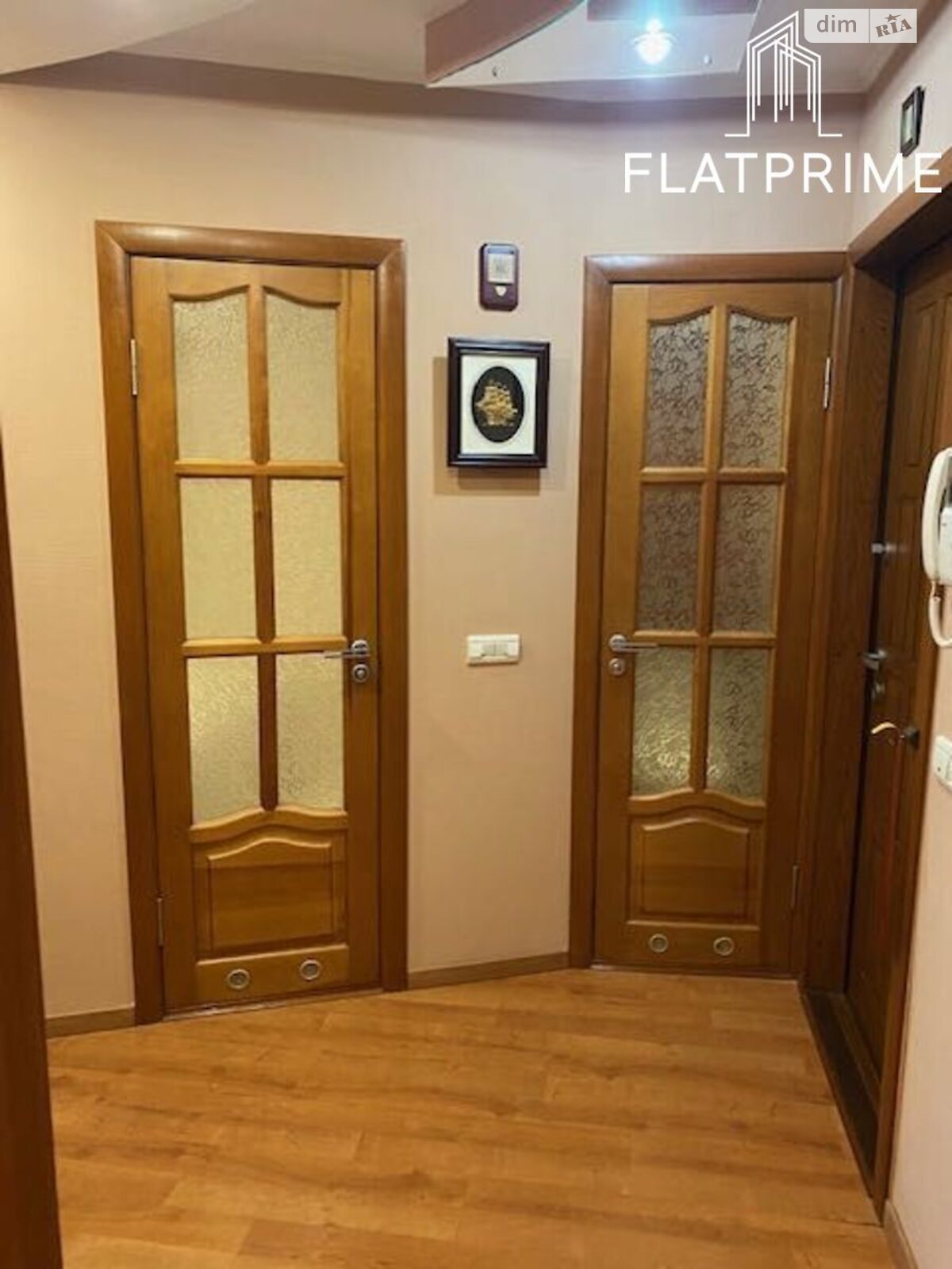 Продажа трехкомнатной квартиры в Киеве, на ул. Олега Мудрака 31А, район Новобеличи фото 1 Продажа трехкомнатной квартиры в Киеве, на ул. Олега Мудрака 31А, район Новобеличи фото 1