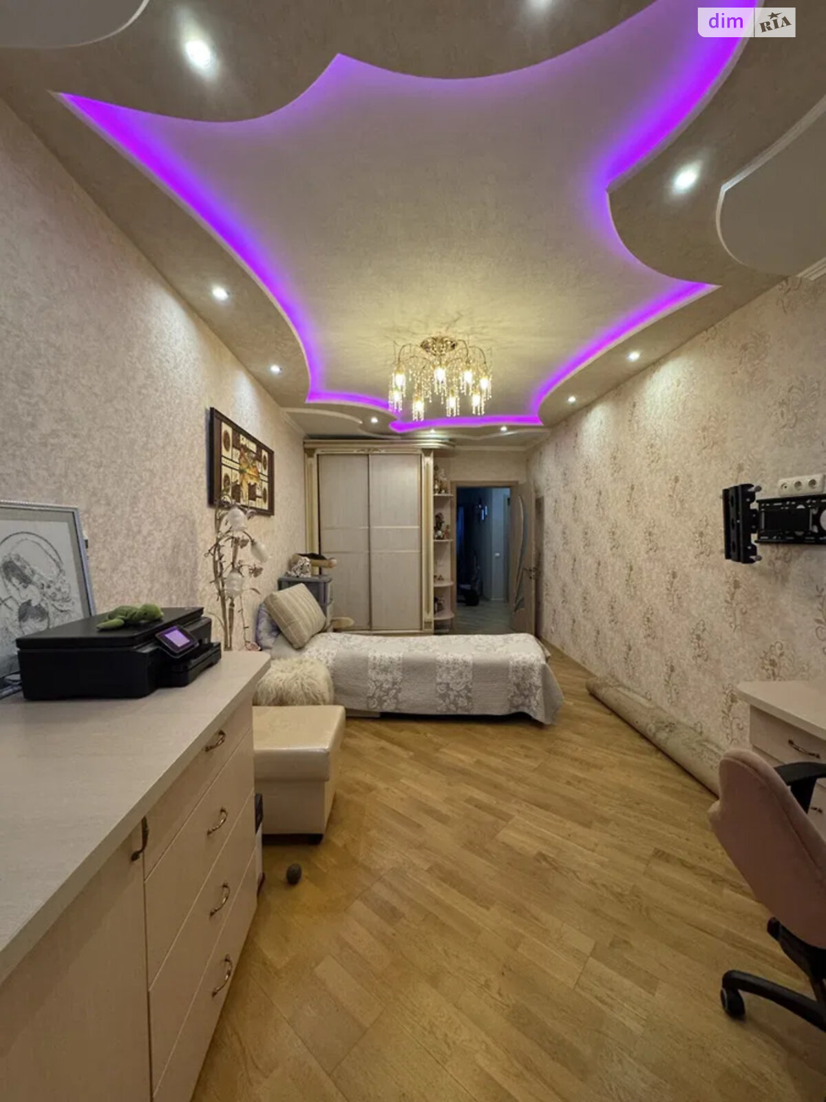 Продаж трикімнатної квартири в Києві, на вул. Олега Мудрака 66, район Новобіличі фото 1 Продаж трикімнатної квартири в Києві, на вул. Олега Мудрака 66, район Новобіличі фото 1