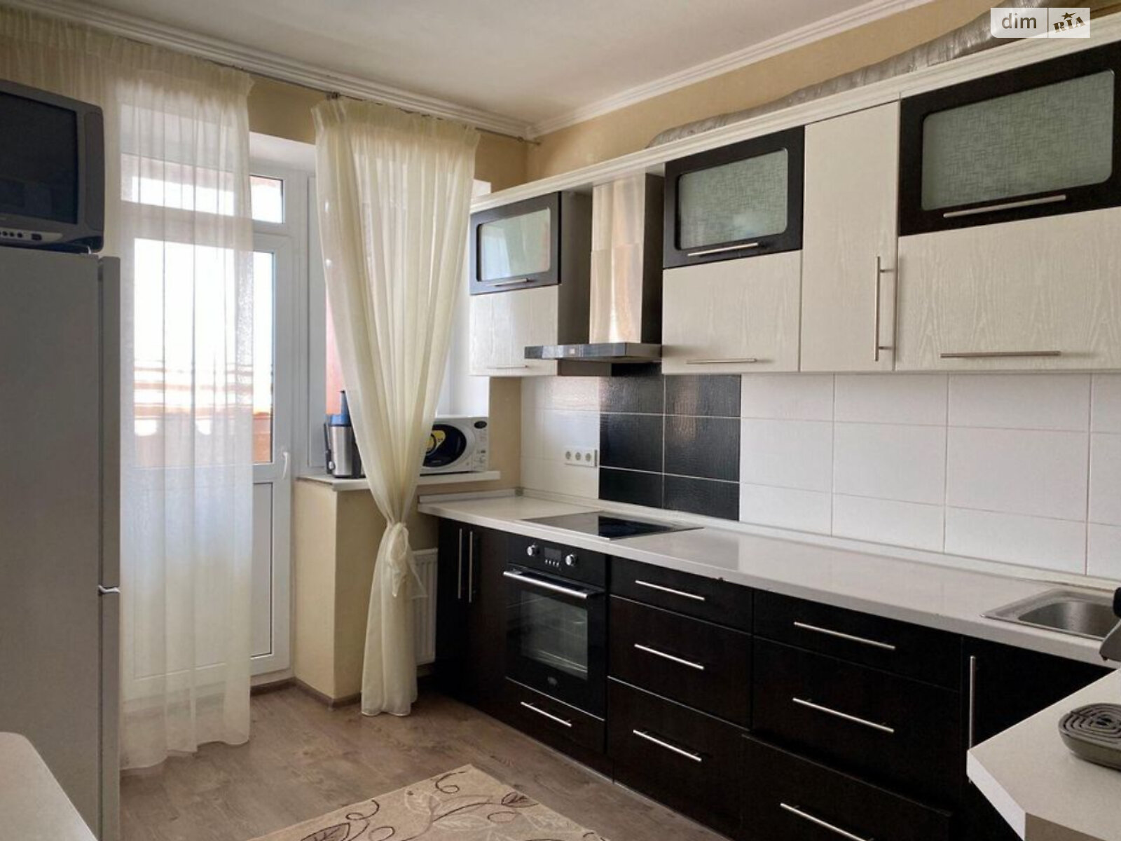 Продаж однокімнатної квартири в Києві, на вул. Олега Мудрака 66, район Новобіличі фото 1