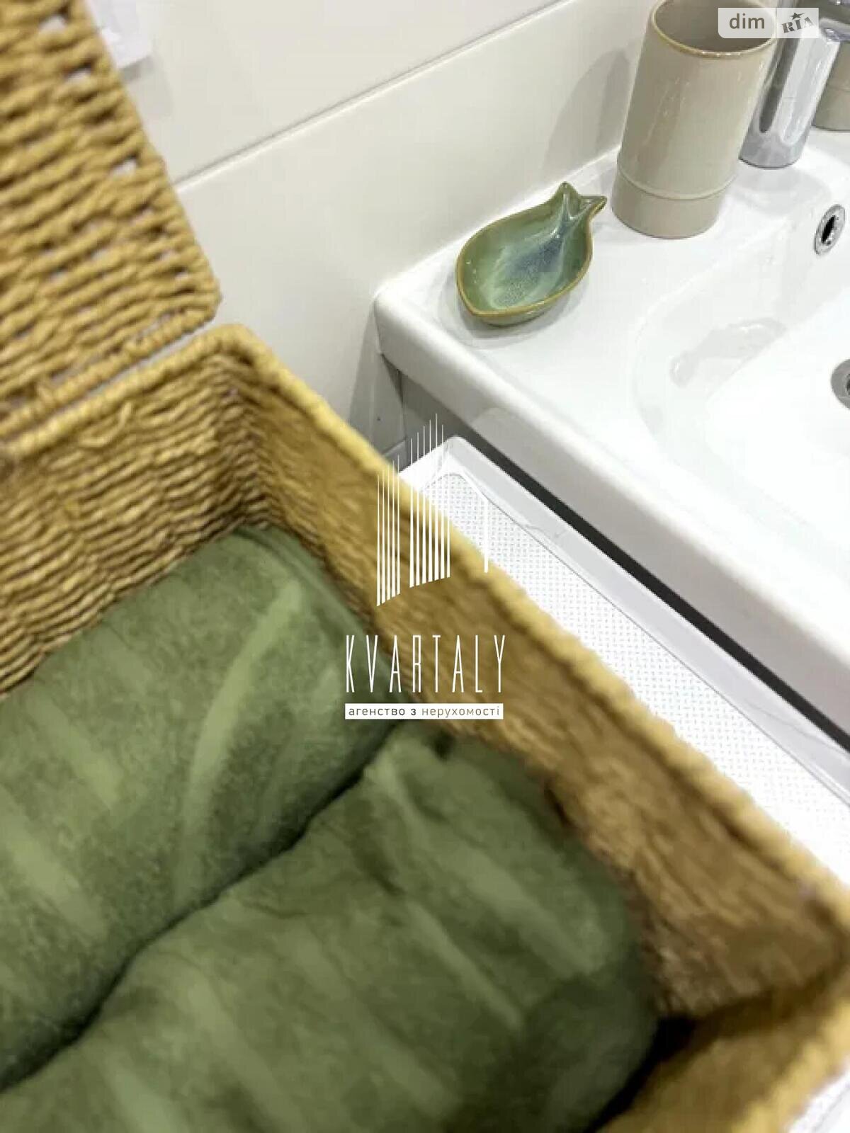 Продаж двокімнатної квартири в Києві, на вул. Олега Мудрака 1Б, район Новобіличі фото 1 Продаж двокімнатної квартири в Києві, на вул. Олега Мудрака 1Б, район Новобіличі фото 1