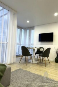 Продаж двокімнатної квартири в Києві, на вул. Олега Мудрака 1Б, район Новобіличі фото 2