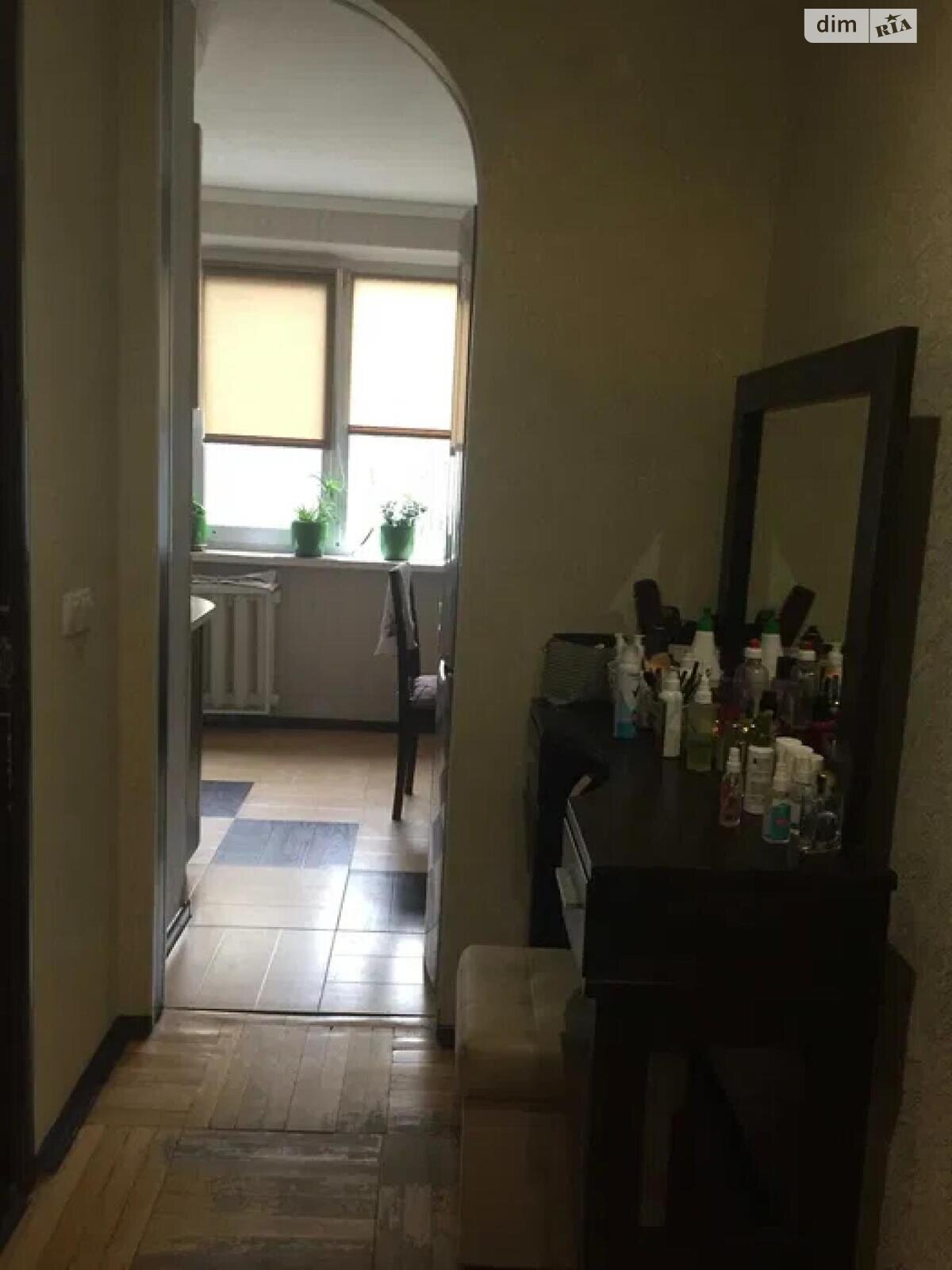 Продаж трикімнатної квартири в Києві, на вул. Олега Мудрака 37, район Новобіличі фото 1 Продаж трикімнатної квартири в Києві, на вул. Олега Мудрака 37, район Новобіличі фото 1