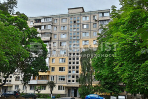 Продаж трикімнатної квартири в Києві, на вул. Олега Мудрака 37, район Новобіличі фото 2