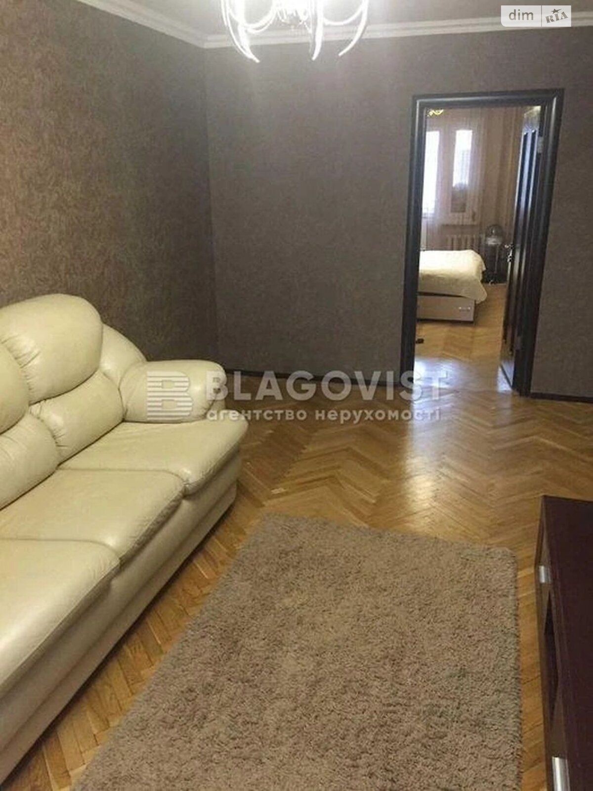 Продаж трикімнатної квартири в Києві, на вул. Олега Мудрака 37, район Новобіличі фото 1 Продаж трикімнатної квартири в Києві, на вул. Олега Мудрака 37, район Новобіличі фото 1