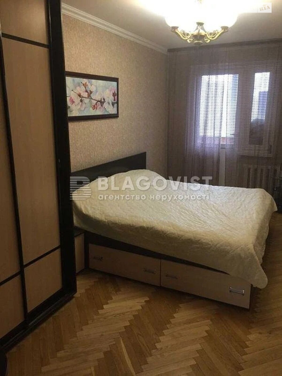 Продаж трикімнатної квартири в Києві, на вул. Олега Мудрака 37, район Новобіличі фото 1 Продаж трикімнатної квартири в Києві, на вул. Олега Мудрака 37, район Новобіличі фото 1