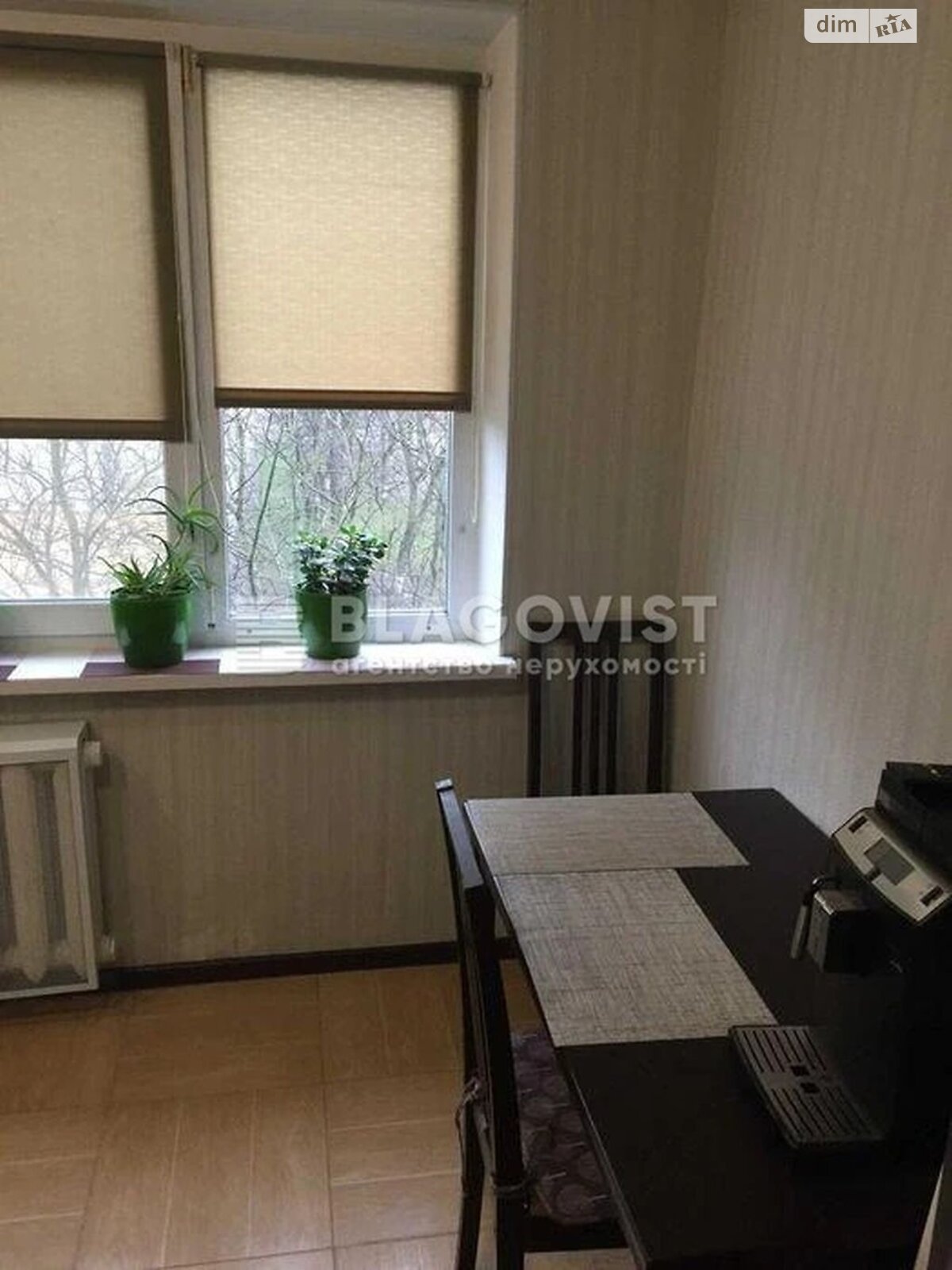 Продаж трикімнатної квартири в Києві, на вул. Олега Мудрака 37, район Новобіличі фото 1 Продаж трикімнатної квартири в Києві, на вул. Олега Мудрака 37, район Новобіличі фото 1