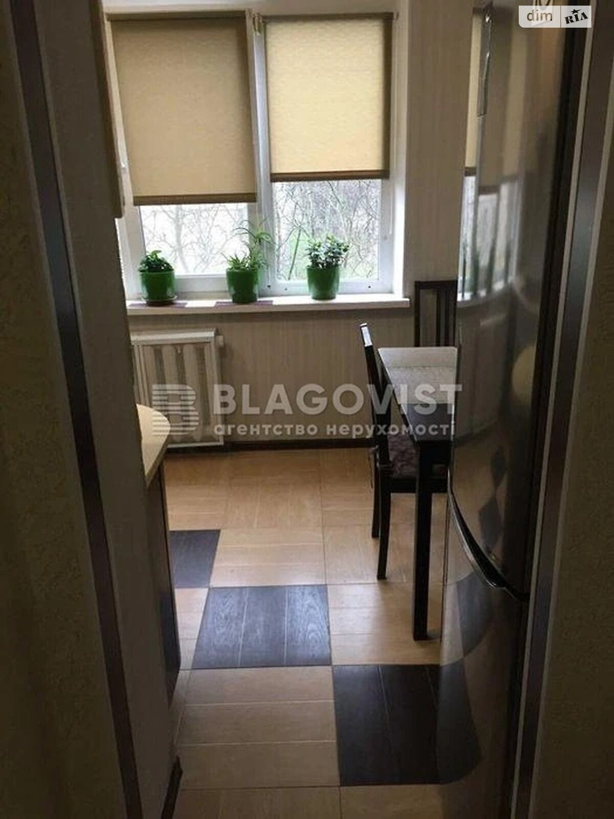 Продаж трикімнатної квартири в Києві, на вул. Олега Мудрака 37, район Новобіличі фото 1 Продаж трикімнатної квартири в Києві, на вул. Олега Мудрака 37, район Новобіличі фото 1