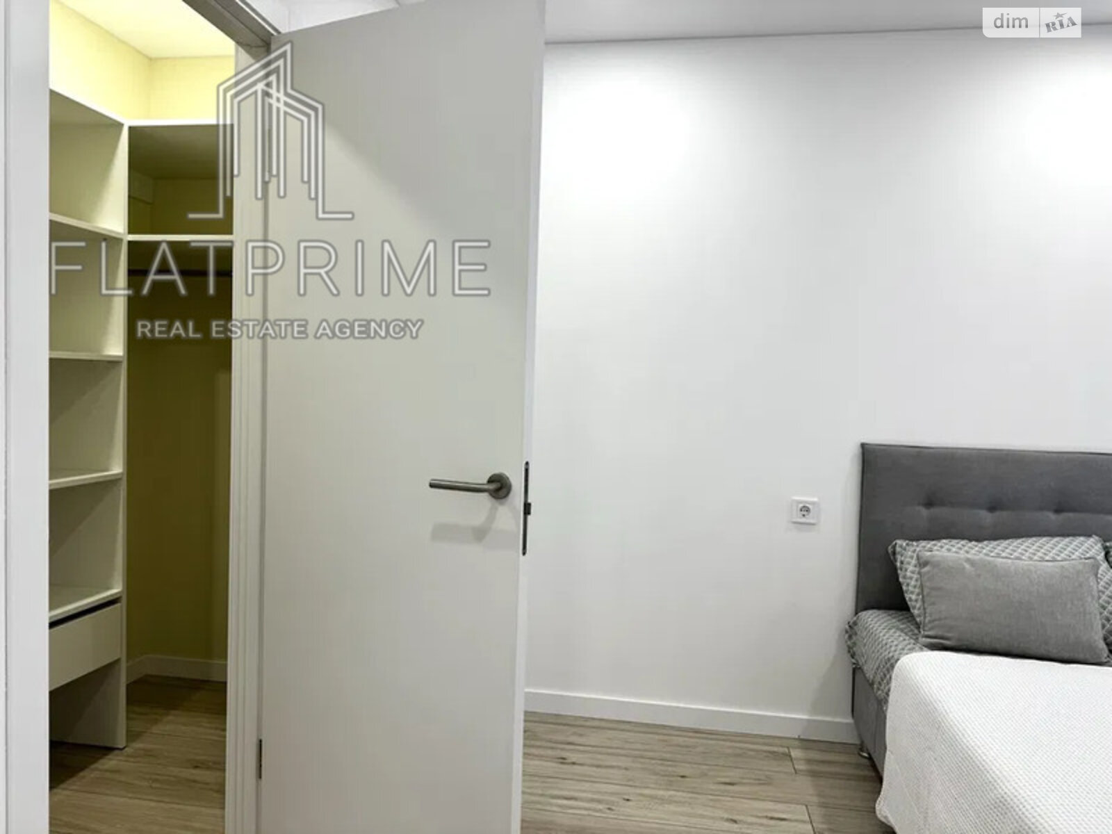 Продаж двокімнатної квартири в Києві, на вул. Олега Мудрака 1Б, район Новобіличі фото 1 Продаж двокімнатної квартири в Києві, на вул. Олега Мудрака 1Б, район Новобіличі фото 1