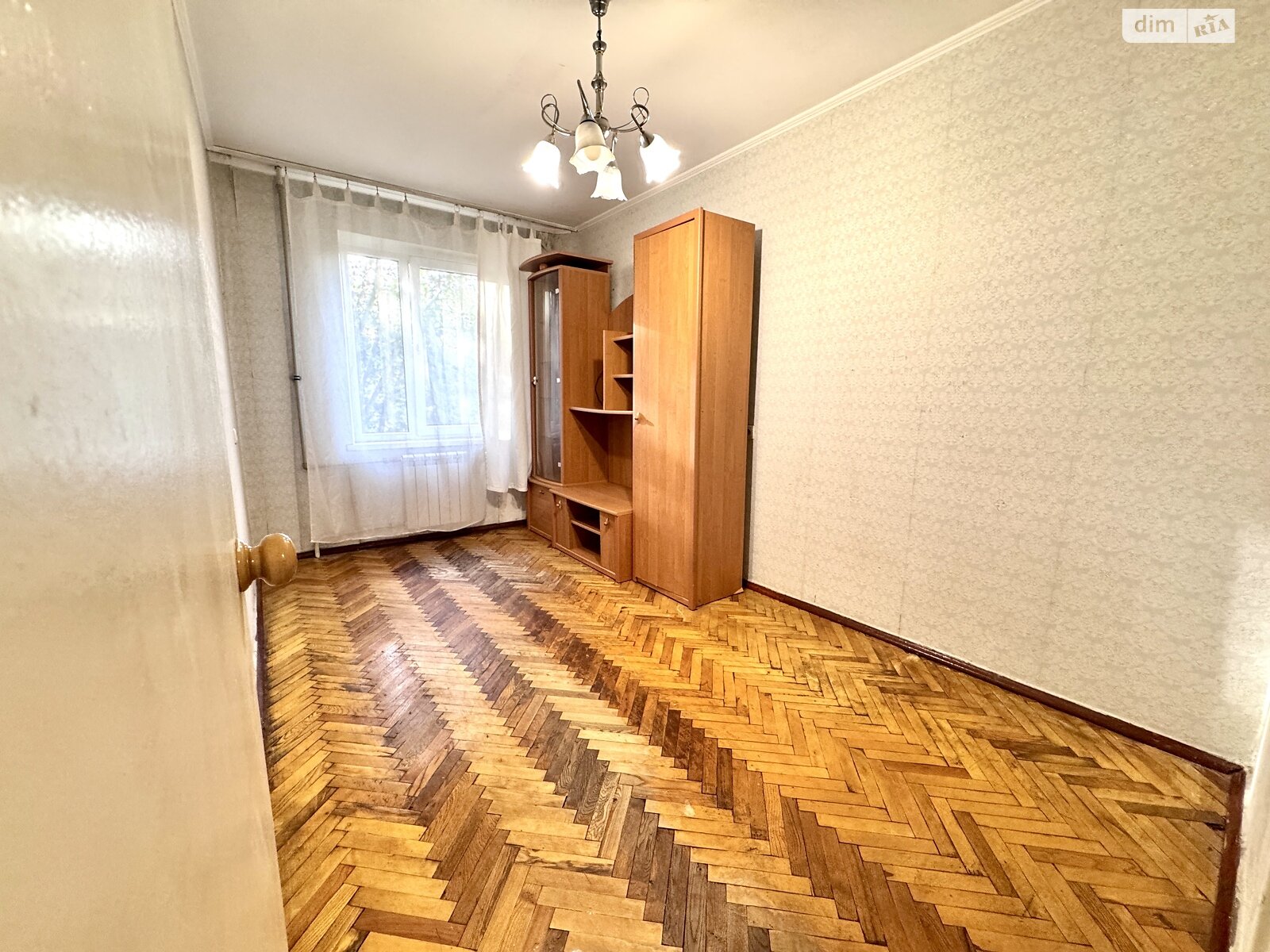 Продажа двухкомнатной квартиры в Киеве, на ул. Олега Мудрака 37, район Святошинский фото 1 Продажа двухкомнатной квартиры в Киеве, на ул. Олега Мудрака 37, район Святошинский фото 1
