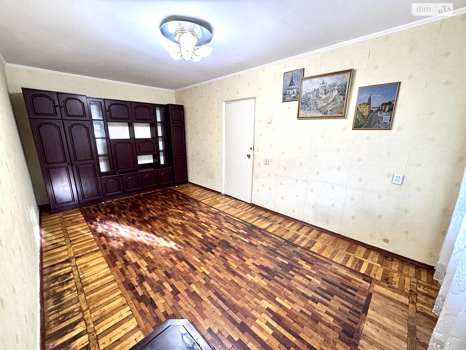 Продажа двухкомнатной квартиры в Киеве, на ул. Олега Мудрака 37, район Святошинский фото 1 Продажа двухкомнатной квартиры в Киеве, на ул. Олега Мудрака 37, район Святошинский фото 1