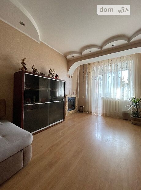 Продажа трехкомнатной квартиры в Киеве, на ул. Олевская 3г, район Новобеличи фото 1 Продажа трехкомнатной квартиры в Киеве, на ул. Олевская 3г, район Новобеличи фото 1