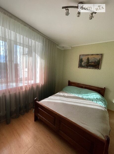 Продажа трехкомнатной квартиры в Киеве, на ул. Олевская 3г, район Новобеличи фото 1 Продажа трехкомнатной квартиры в Киеве, на ул. Олевская 3г, район Новобеличи фото 1