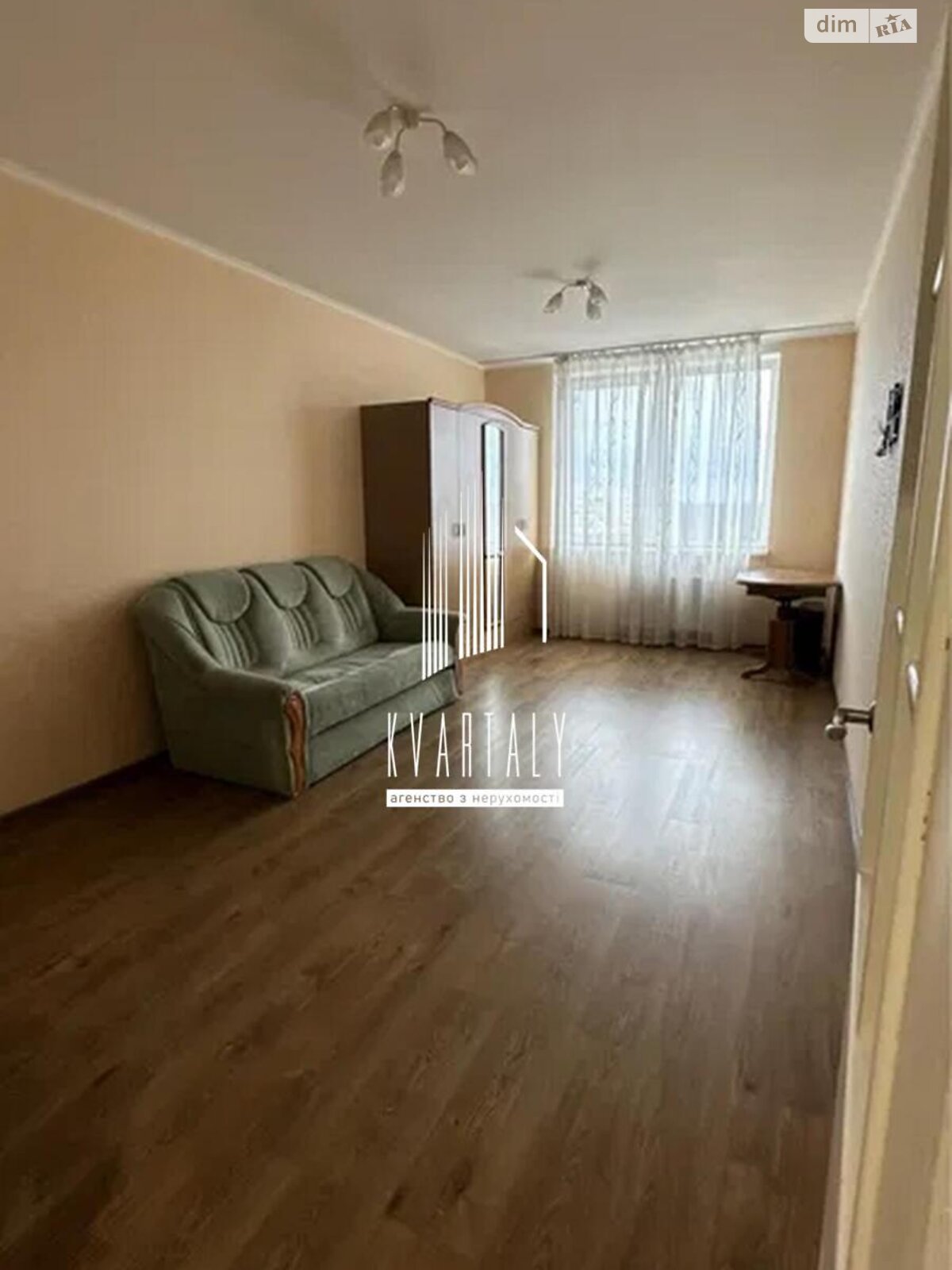 Продаж однокімнатної квартири в Києві, на вул. Олевська 5, район Новобіличі фото 1 Продаж однокімнатної квартири в Києві, на вул. Олевська 5, район Новобіличі фото 1