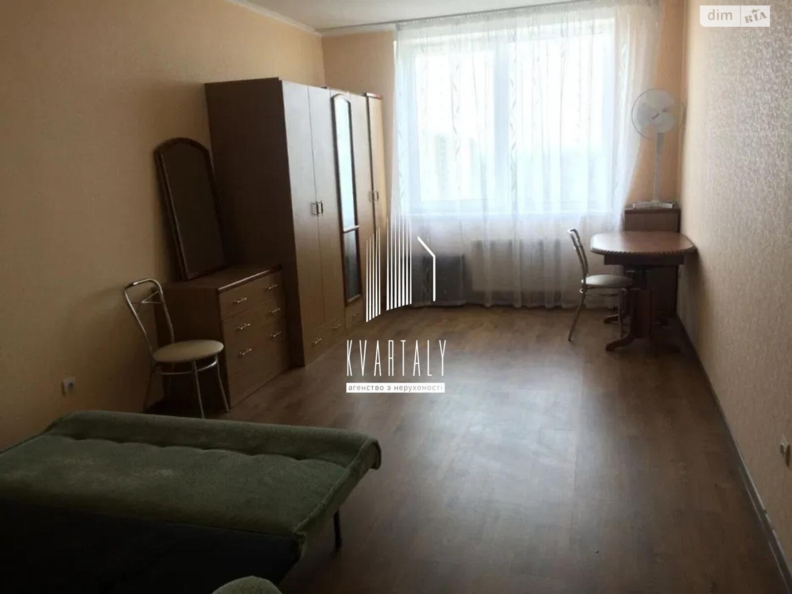 Продаж однокімнатної квартири в Києві, на вул. Олевська 5, район Новобіличі фото 1 Продаж однокімнатної квартири в Києві, на вул. Олевська 5, район Новобіличі фото 1