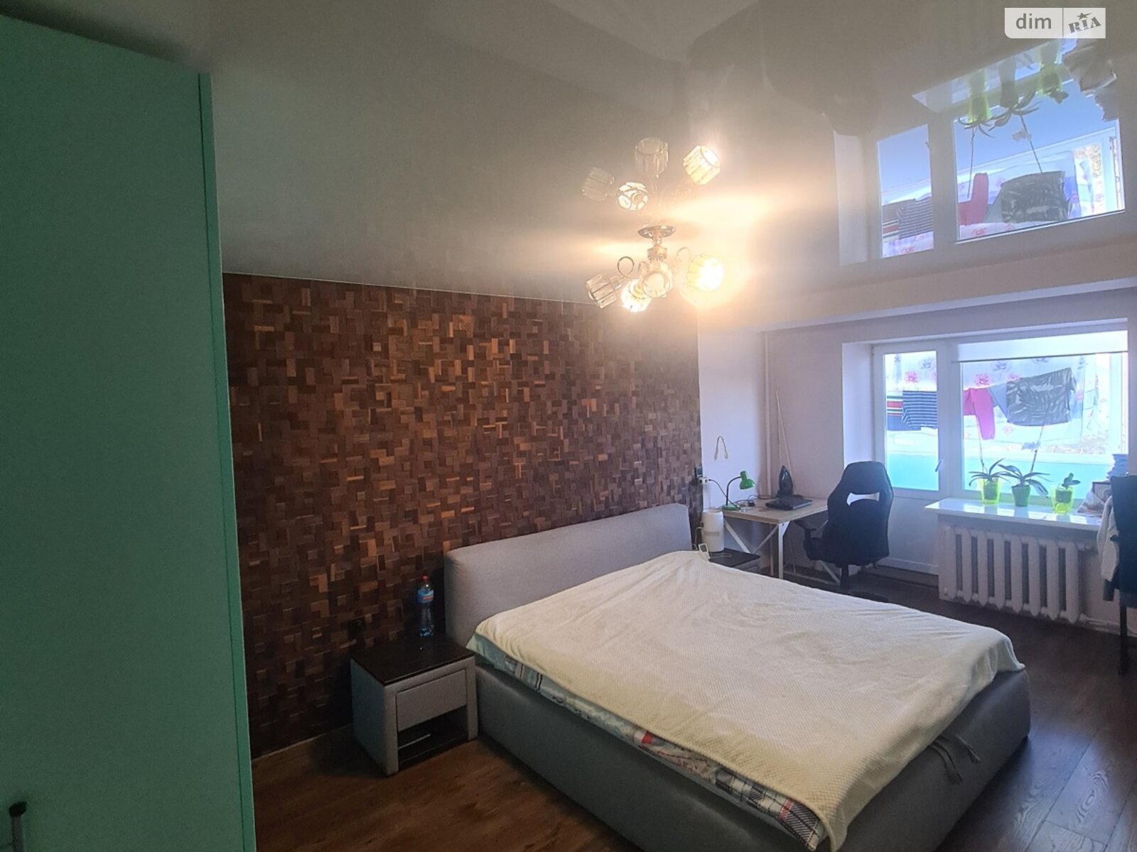 Продажа трехкомнатной квартиры в Киеве, на ул. Олевская 3Б, район Новобеличи фото 1 Продажа трехкомнатной квартиры в Киеве, на ул. Олевская 3Б, район Новобеличи фото 1