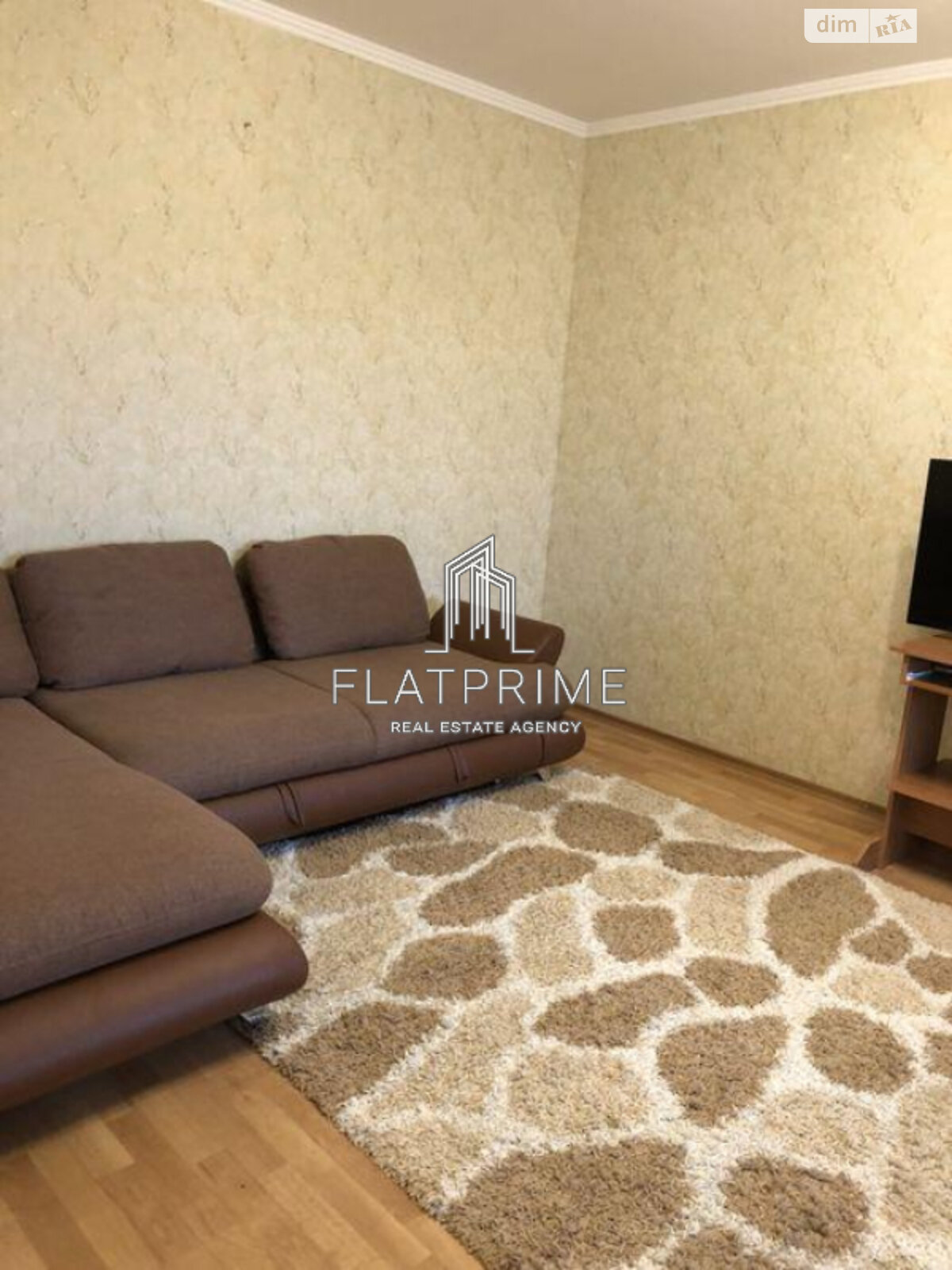 Продажа трехкомнатной квартиры в Киеве, на ул. Олевская 7, район Новобеличи фото 1 Продажа трехкомнатной квартиры в Киеве, на ул. Олевская 7, район Новобеличи фото 1