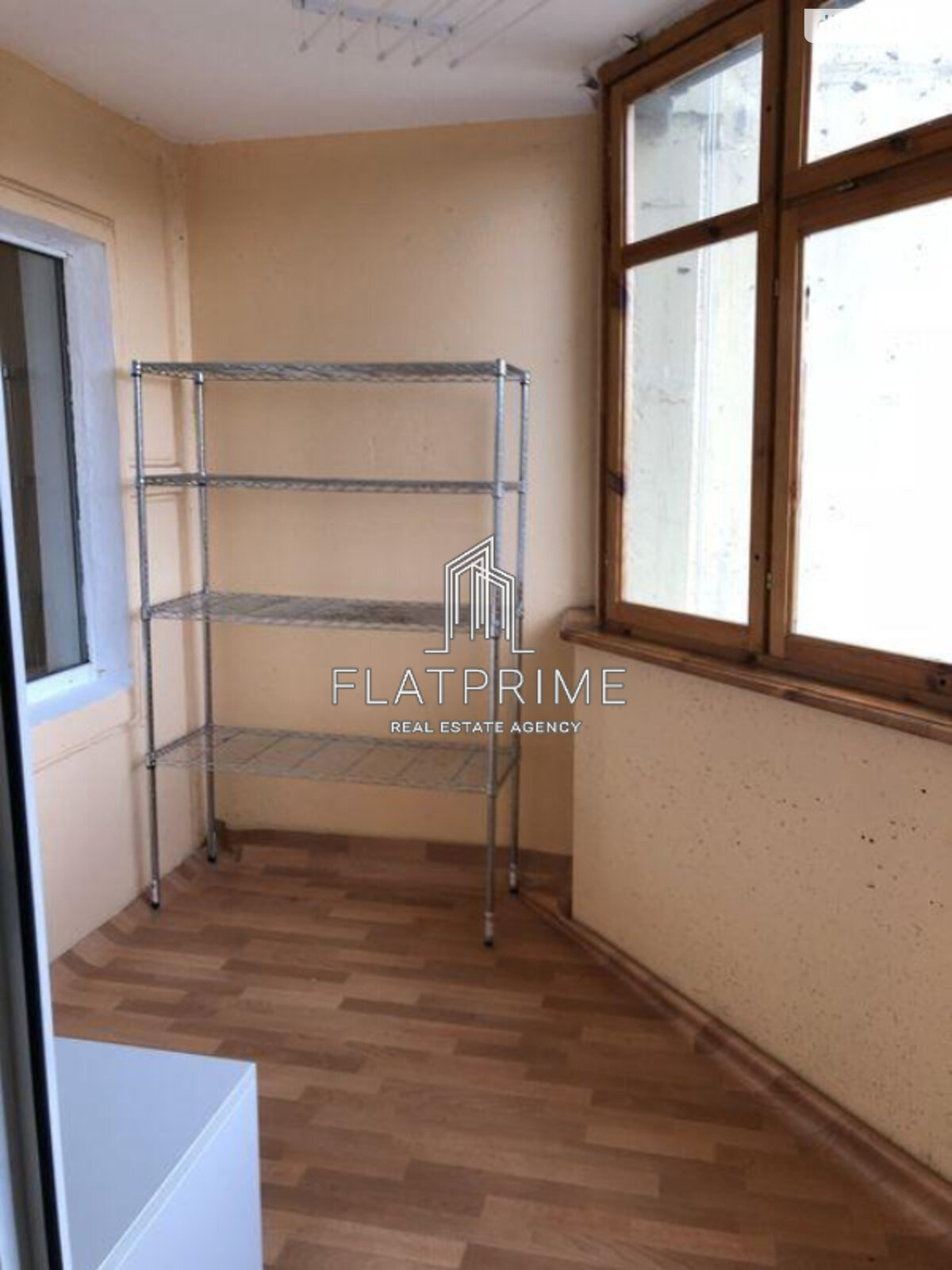 Продажа трехкомнатной квартиры в Киеве, на ул. Олевская 7, район Новобеличи фото 1 Продажа трехкомнатной квартиры в Киеве, на ул. Олевская 7, район Новобеличи фото 1