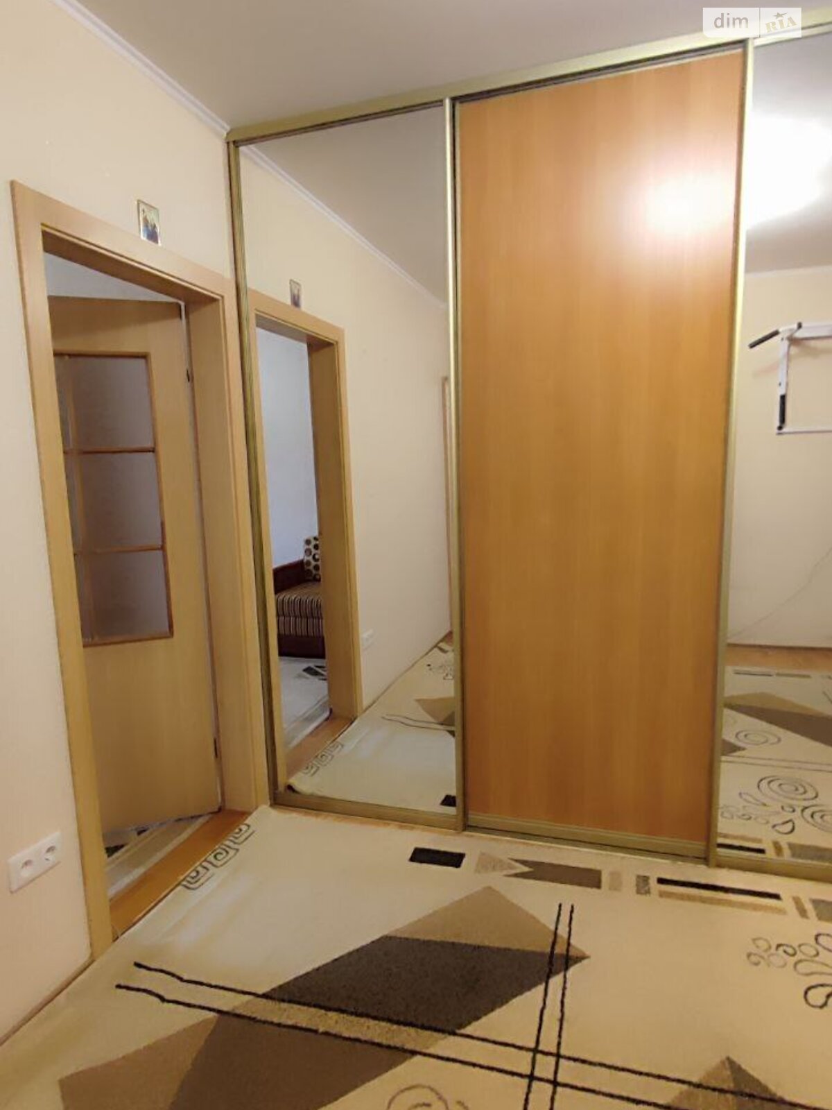 Продажа однокомнатной квартиры в Киеве, на ул. Олевская 7, район Новобеличи фото 1 Продажа однокомнатной квартиры в Киеве, на ул. Олевская 7, район Новобеличи фото 1