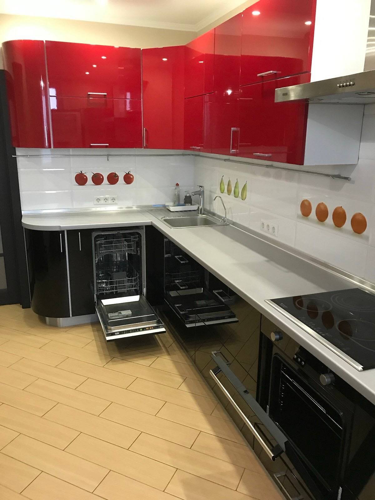 Продажа трехкомнатной квартиры в Киеве, на ул. Олевская 5, район Новобеличи фото 1 Продажа трехкомнатной квартиры в Киеве, на ул. Олевская 5, район Новобеличи фото 1