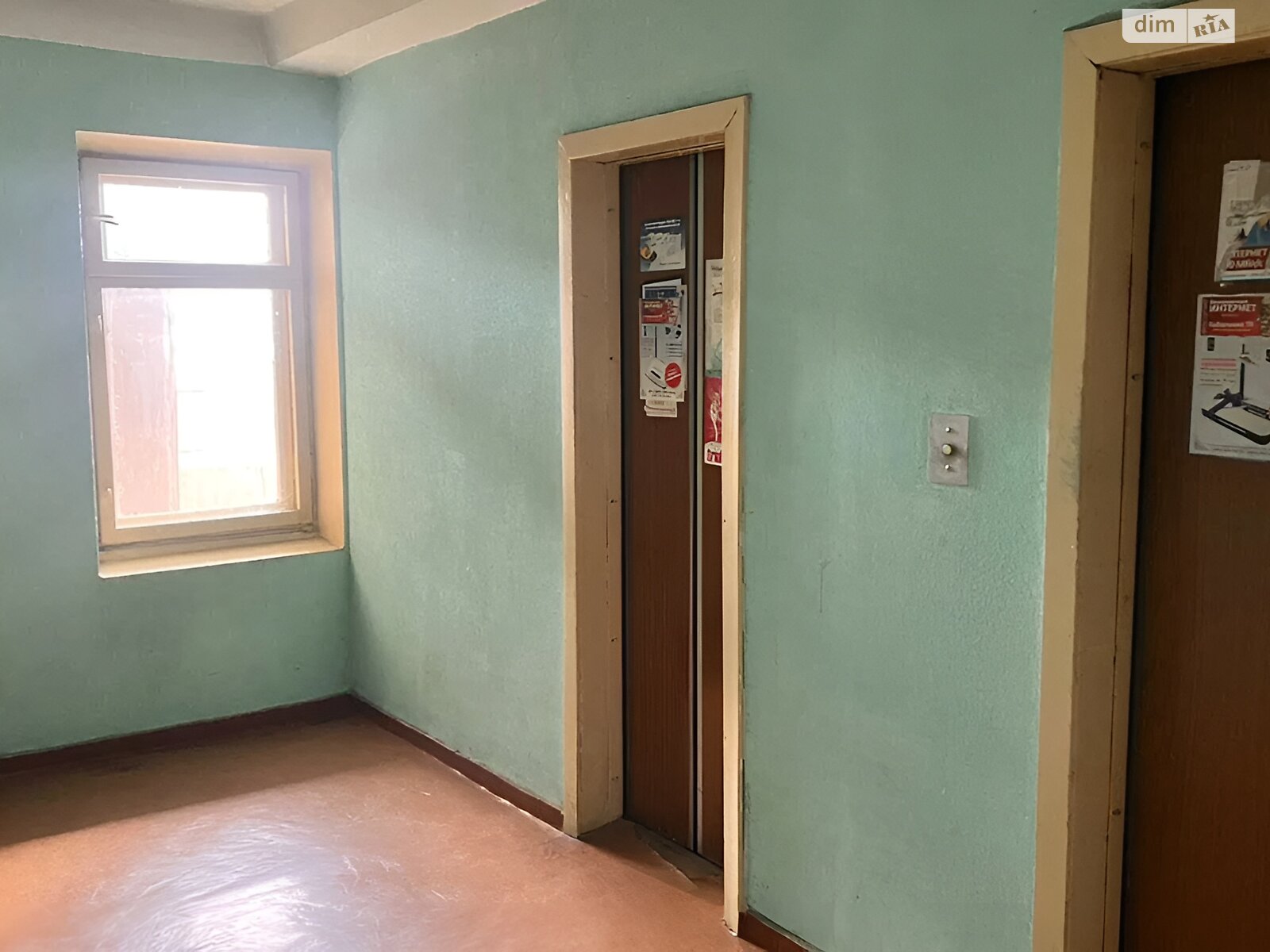 Продаж трикімнатної квартири в Києві, на вул. Підлісна 2, район Новобіличі фото 1 Продаж трикімнатної квартири в Києві, на вул. Підлісна 2, район Новобіличі фото 1