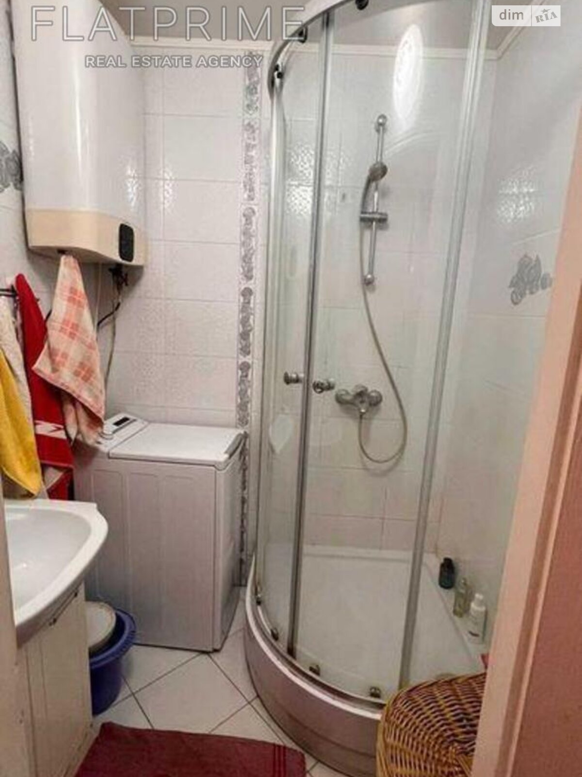 Продажа трехкомнатной квартиры в Киеве, на ул. Подлесная 2, район Новобеличи фото 1 Продажа трехкомнатной квартиры в Киеве, на ул. Подлесная 2, район Новобеличи фото 1