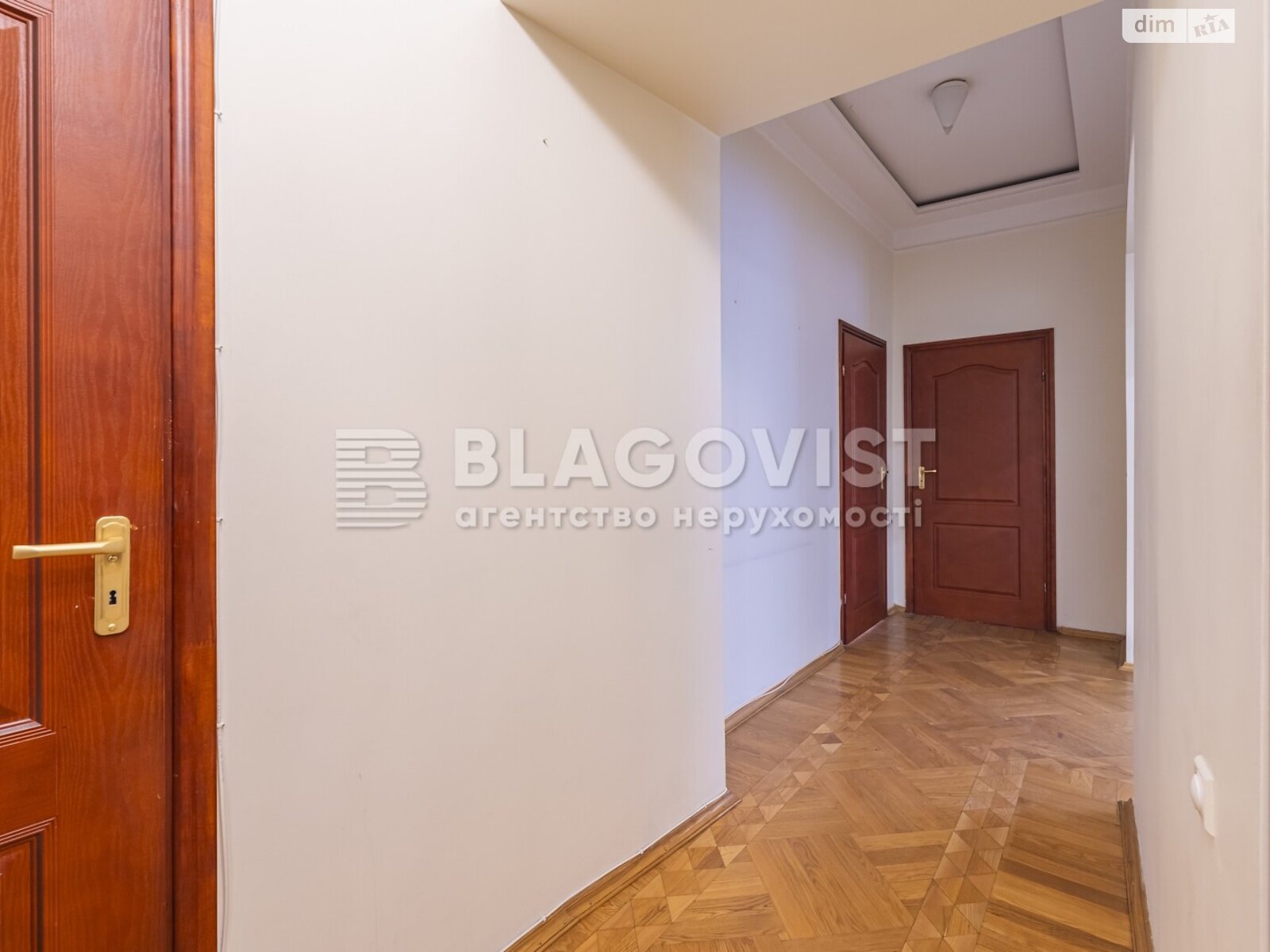 Продаж трикімнатної квартири в Києві, на вул. Антоновича 9, район Нова забудова фото 1 Продаж трикімнатної квартири в Києві, на вул. Антоновича 9, район Нова забудова фото 1