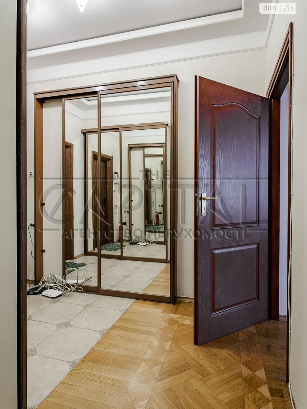 Продажа трехкомнатной квартиры в Киеве, на ул. Антоновича 9, район Новое строение фото 1 Продажа трехкомнатной квартиры в Киеве, на ул. Антоновича 9, район Новое строение фото 1