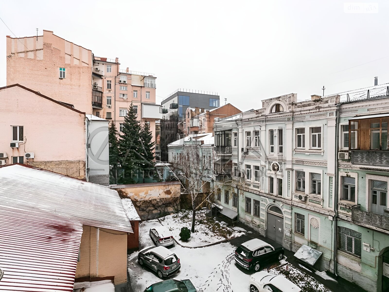 Продажа трехкомнатной квартиры в Киеве, на ул. Антоновича 9, район Новое строение фото 1 Продажа трехкомнатной квартиры в Киеве, на ул. Антоновича 9, район Новое строение фото 1