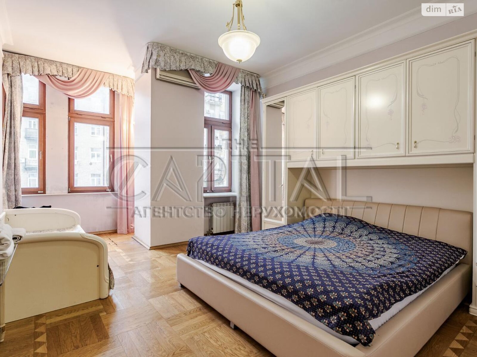 Продаж трикімнатної квартири в Києві, на вул. Антоновича 9, фото 1 Продаж трикімнатної квартири в Києві, на вул. Антоновича 9, фото 1