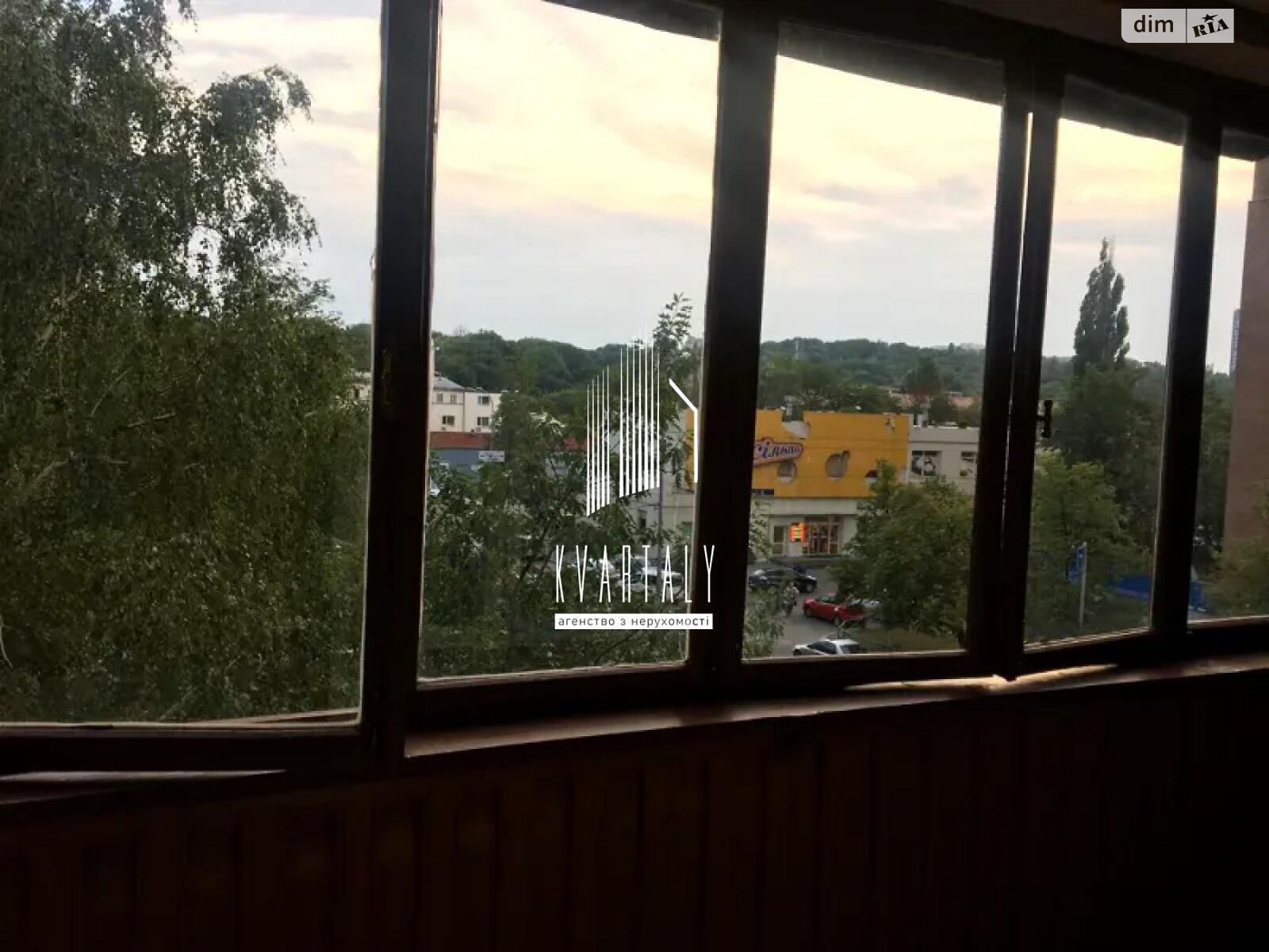 Продажа трехкомнатной квартиры в Киеве, на ул. Антоновича 162, район Новое строение фото 1 Продажа трехкомнатной квартиры в Киеве, на ул. Антоновича 162, район Новое строение фото 1