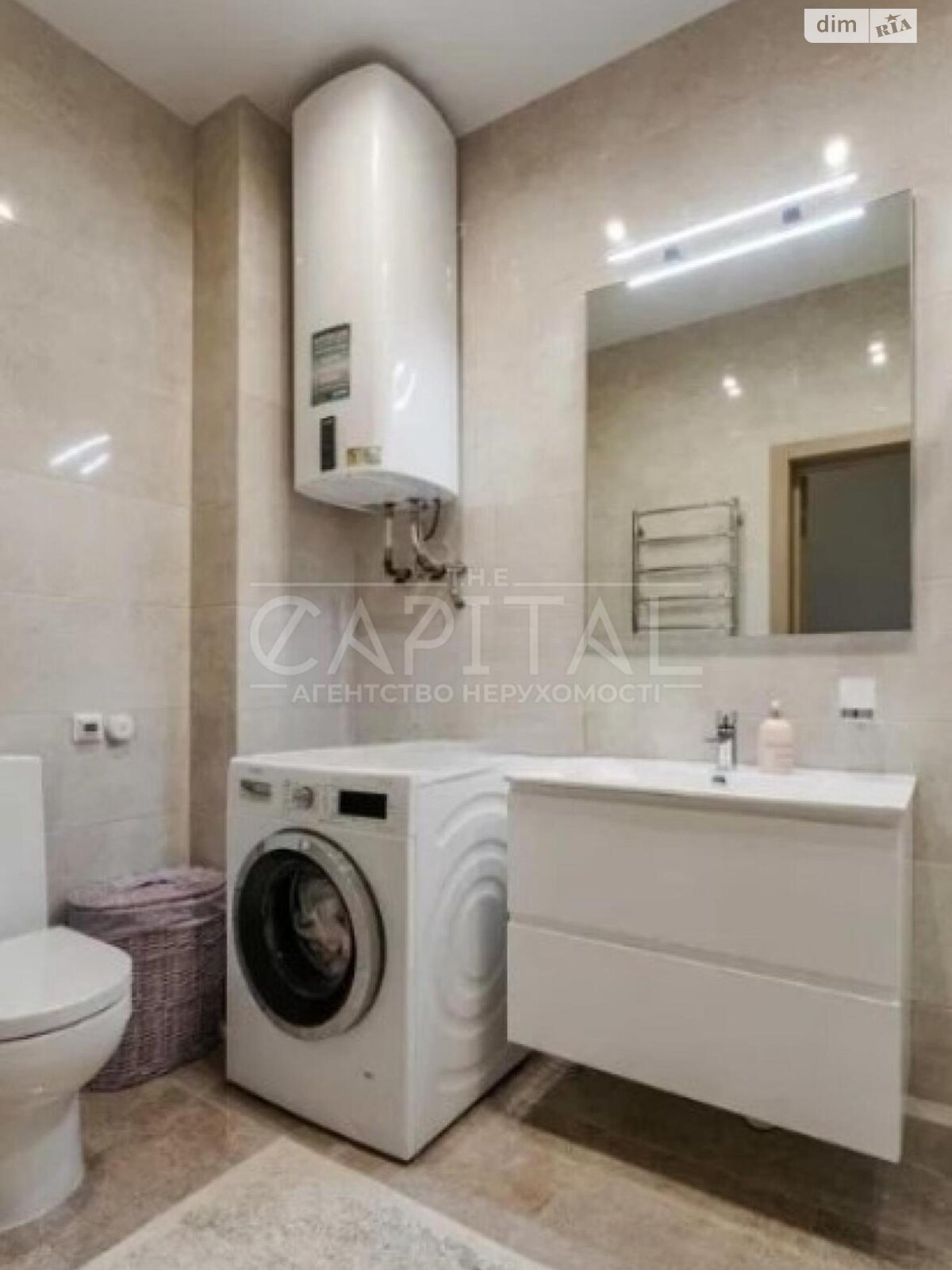 Продажа трехкомнатной квартиры в Киеве, на ул. Антоновича 131, район Новое строение фото 1 Продажа трехкомнатной квартиры в Киеве, на ул. Антоновича 131, район Новое строение фото 1