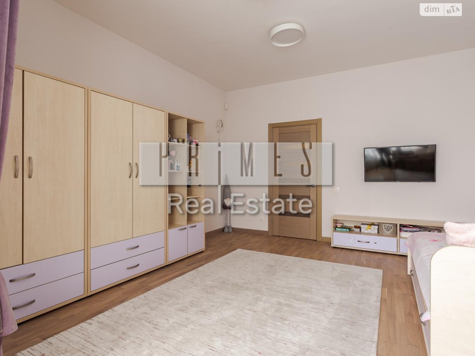 Продажа трехкомнатной квартиры в Киеве, на ул. Антоновича 131, район Новое строение фото 1 Продажа трехкомнатной квартиры в Киеве, на ул. Антоновича 131, район Новое строение фото 1
