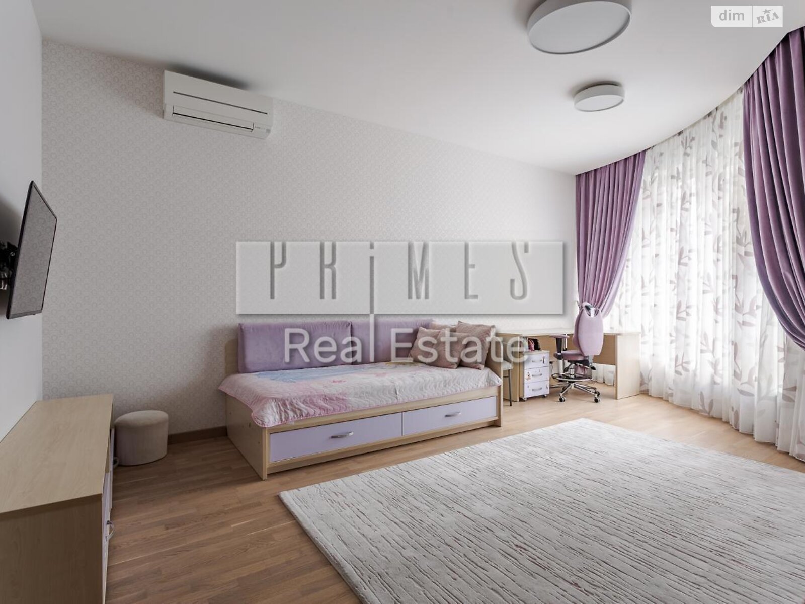 Продажа трехкомнатной квартиры в Киеве, на ул. Антоновича 131, район Новое строение фото 1 Продажа трехкомнатной квартиры в Киеве, на ул. Антоновича 131, район Новое строение фото 1