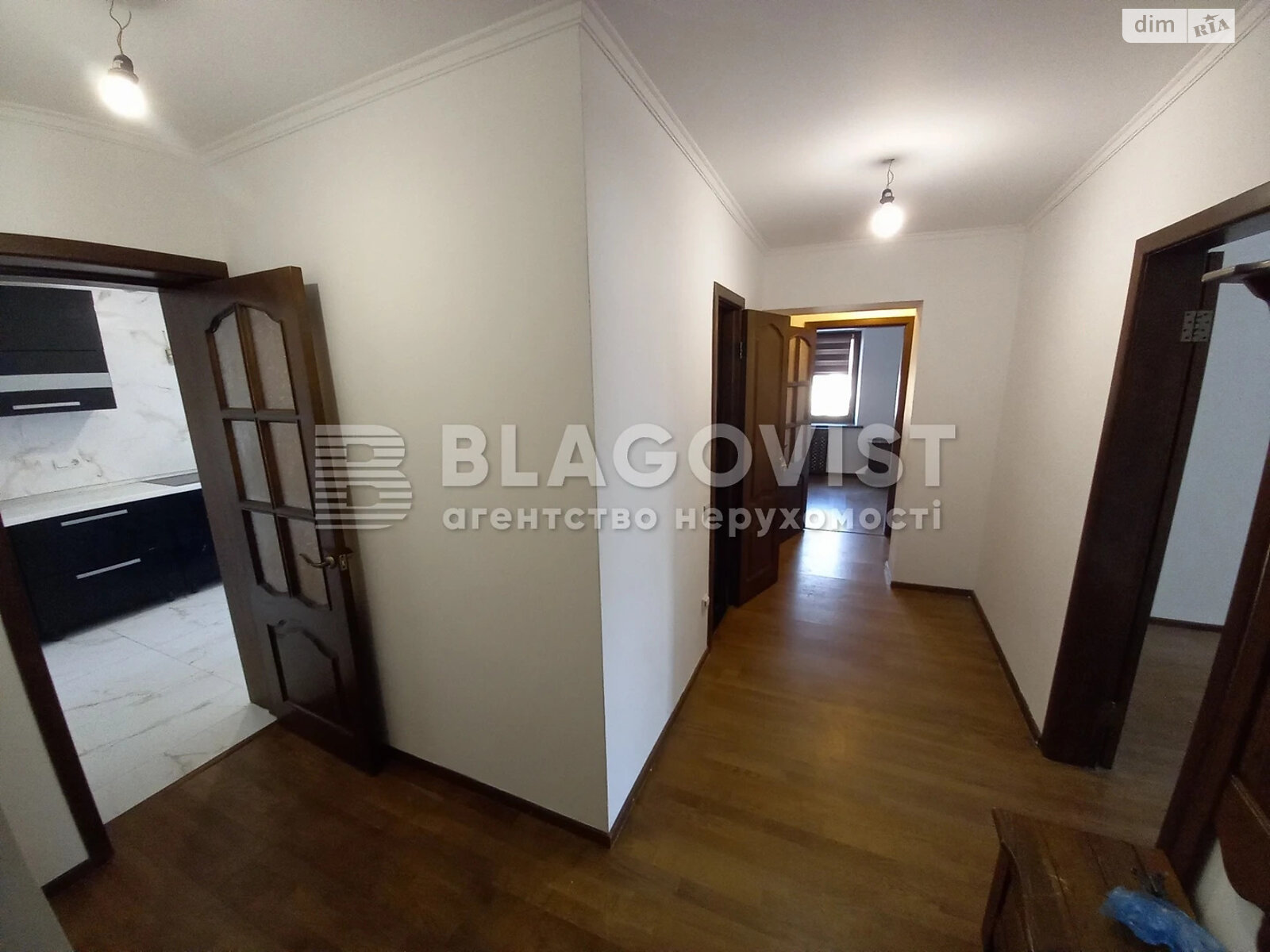Продажа трехкомнатной квартиры в Киеве, на ул. Антоновича 122, район Новое строение фото 1 Продажа трехкомнатной квартиры в Киеве, на ул. Антоновича 122, район Новое строение фото 1