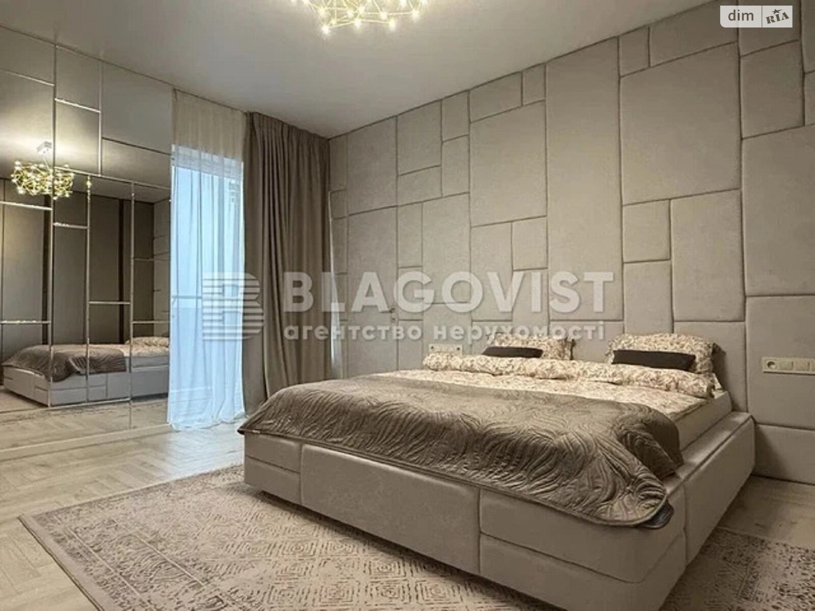 Продаж чотирикімнатної квартири в Києві, на вул. Антоновича, район Нова забудова фото 1 Продаж чотирикімнатної квартири в Києві, на вул. Антоновича, район Нова забудова фото 1