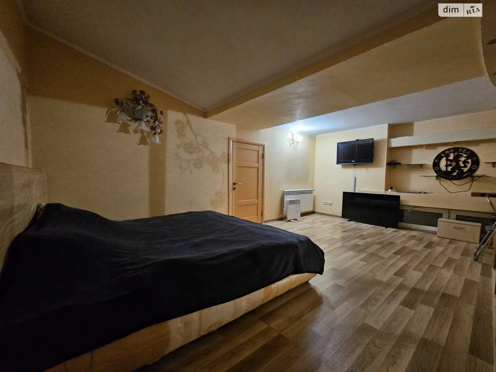 Продаж трикімнатної квартири в Києві, на вул. Антоновича 122, район Нова забудова фото 1 Продаж трикімнатної квартири в Києві, на вул. Антоновича 122, район Нова забудова фото 1