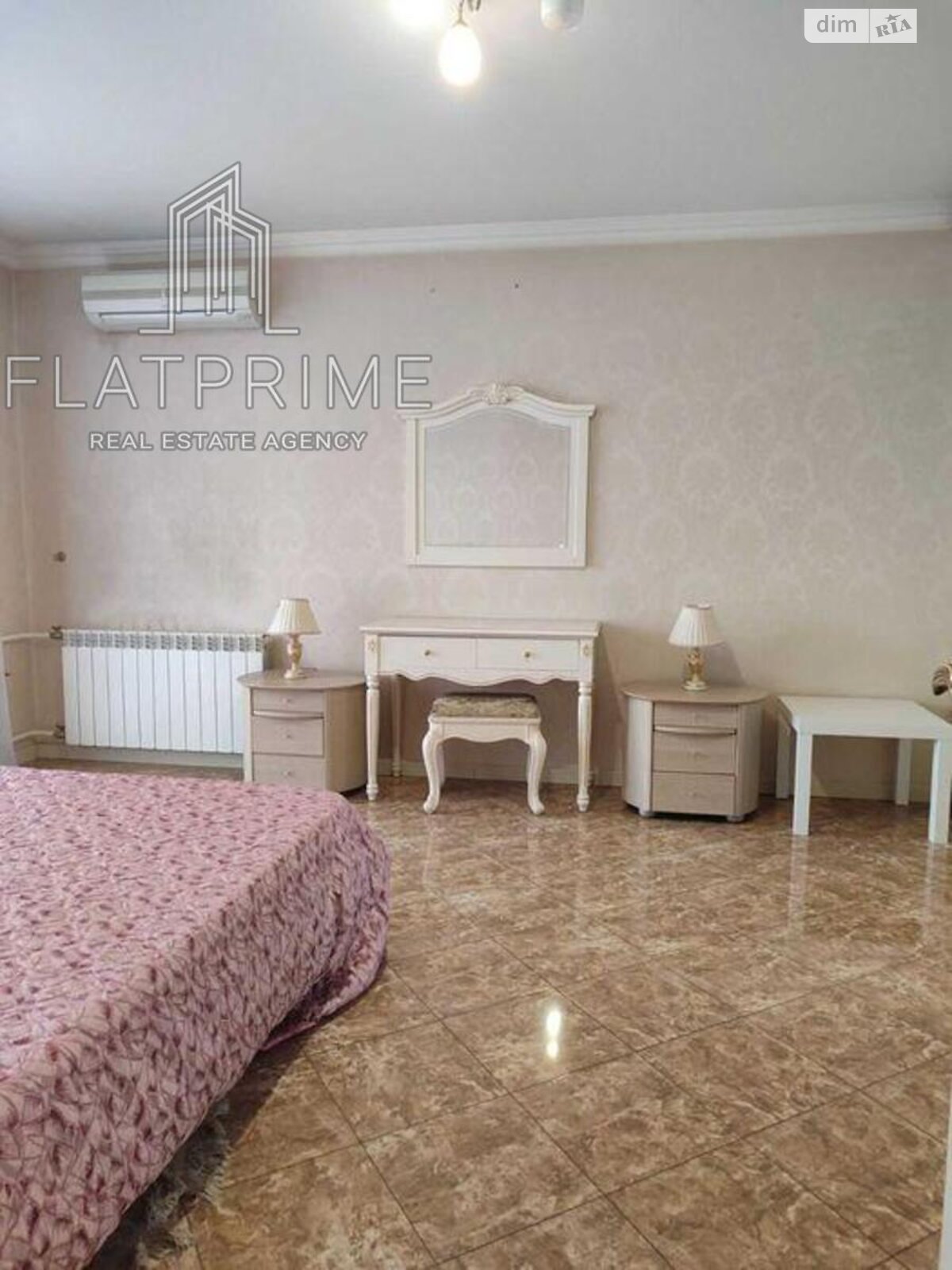 Продажа двухкомнатной квартиры в Киеве, на ул. Антоновича 165, район Новое строение фото 1 Продажа двухкомнатной квартиры в Киеве, на ул. Антоновича 165, район Новое строение фото 1