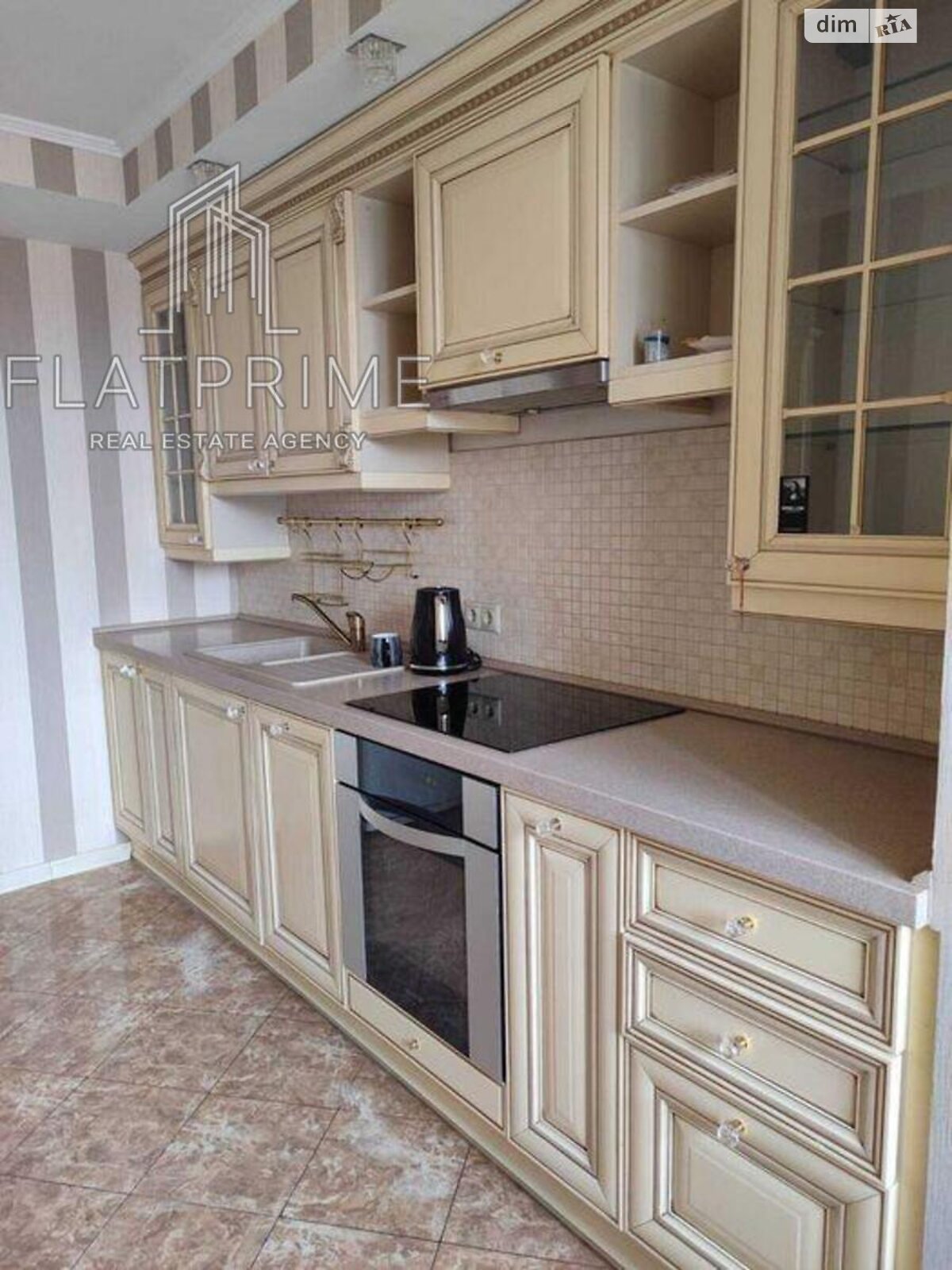 Продажа двухкомнатной квартиры в Киеве, на ул. Антоновича 165, район Новое строение фото 1 Продажа двухкомнатной квартиры в Киеве, на ул. Антоновича 165, район Новое строение фото 1