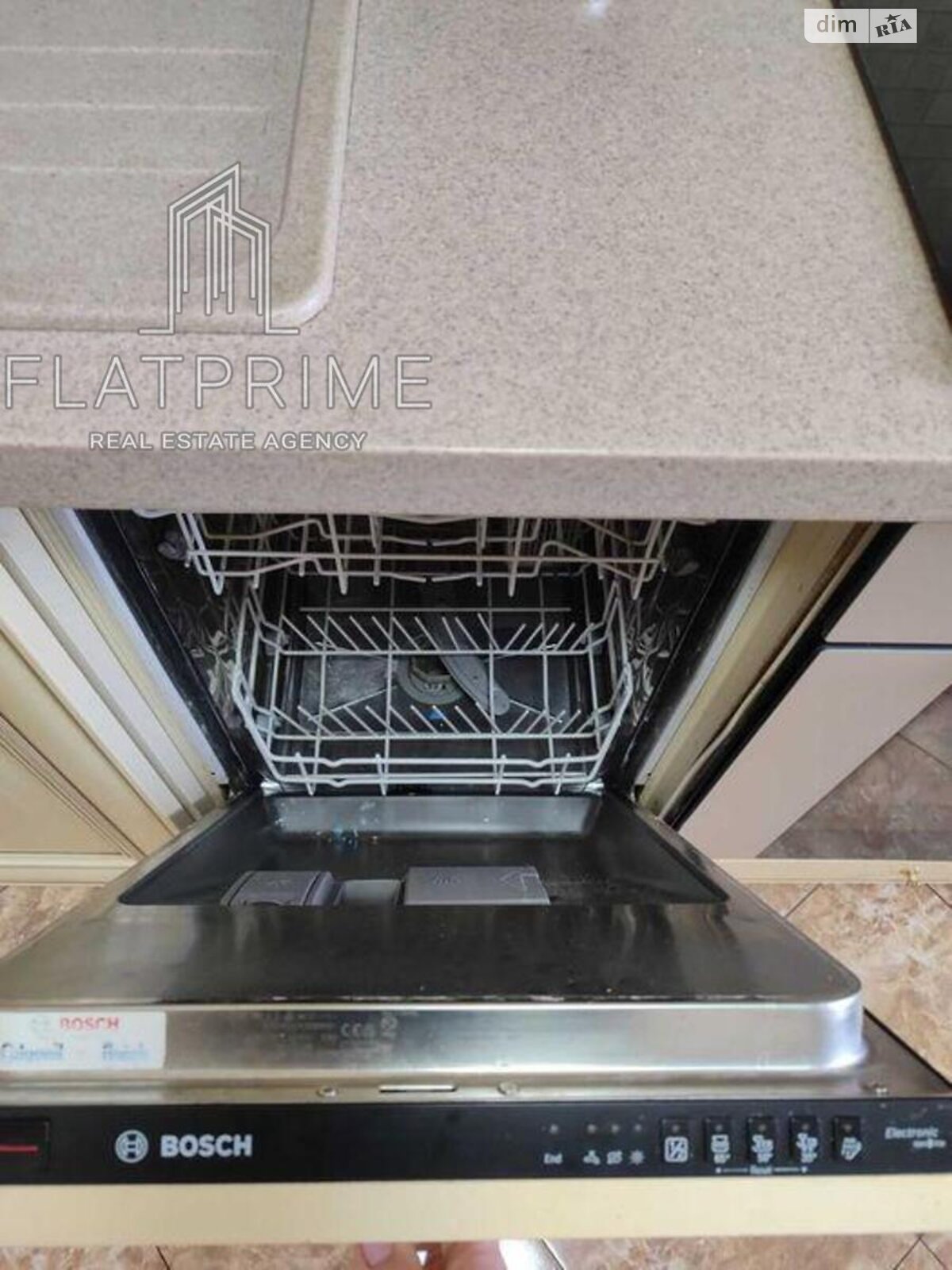 Продажа двухкомнатной квартиры в Киеве, на ул. Антоновича 165, район Новое строение фото 1 Продажа двухкомнатной квартиры в Киеве, на ул. Антоновича 165, район Новое строение фото 1